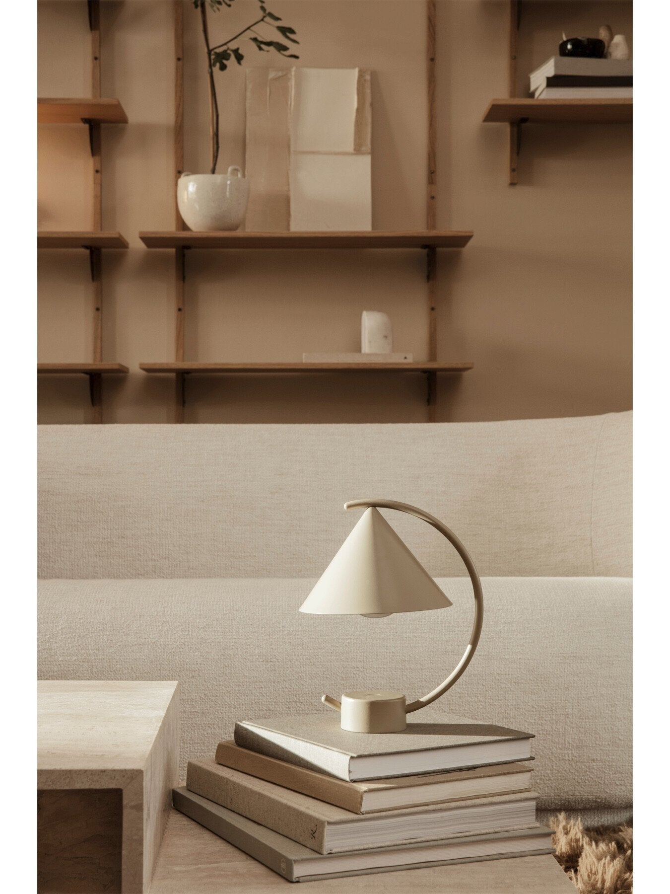Meridian Lamp
