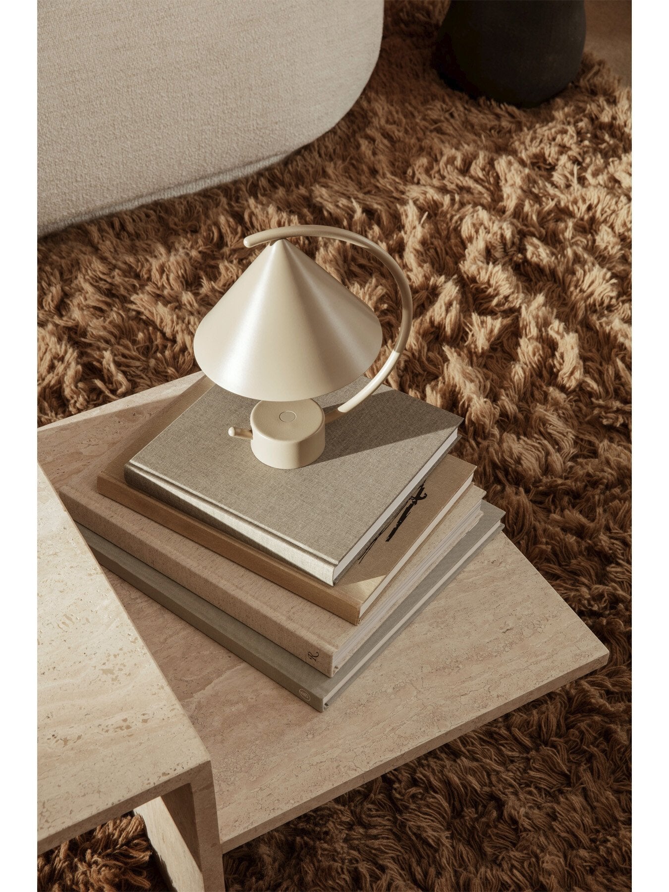 Meridian Lamp