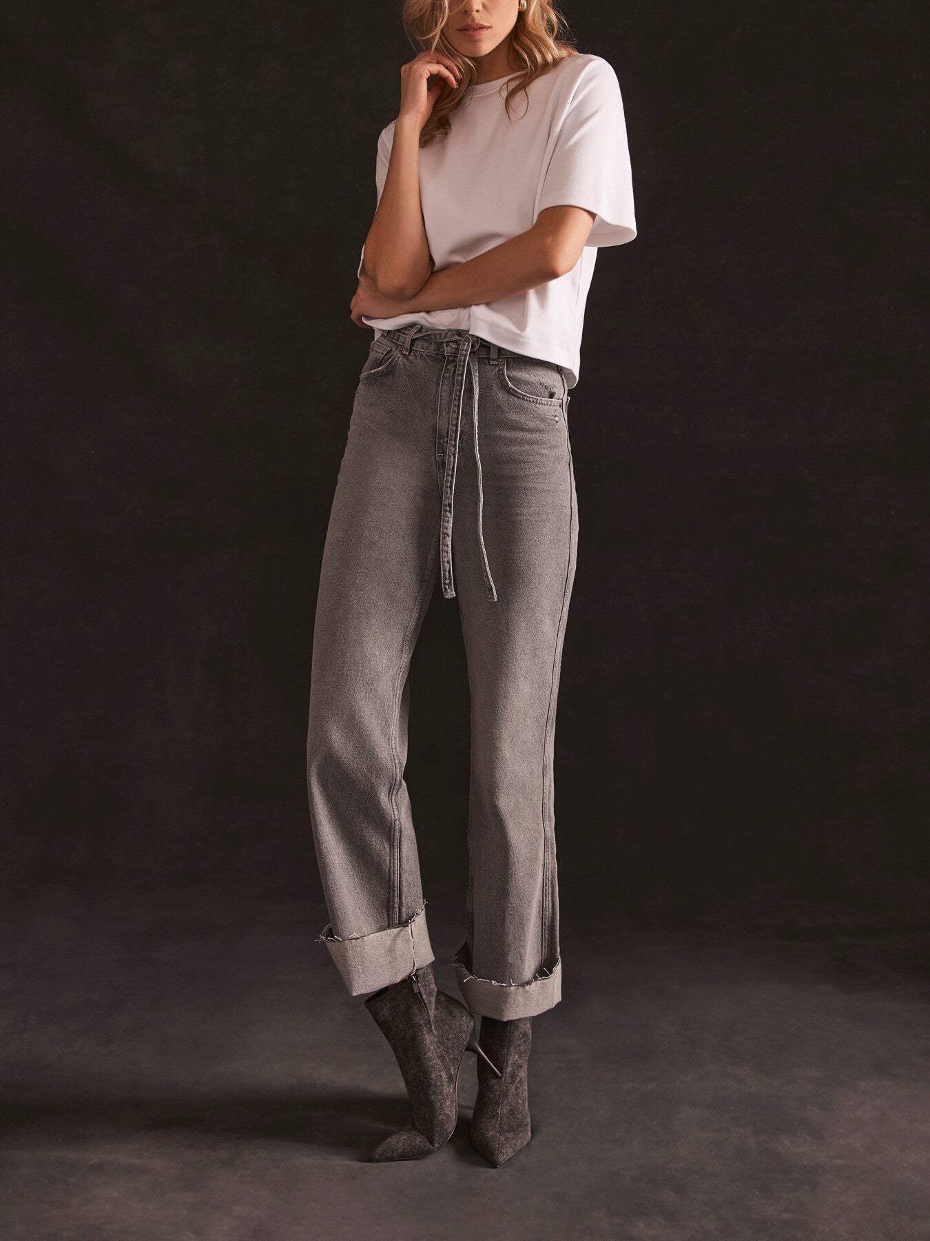 Washed Relaxed Wide Jeans
