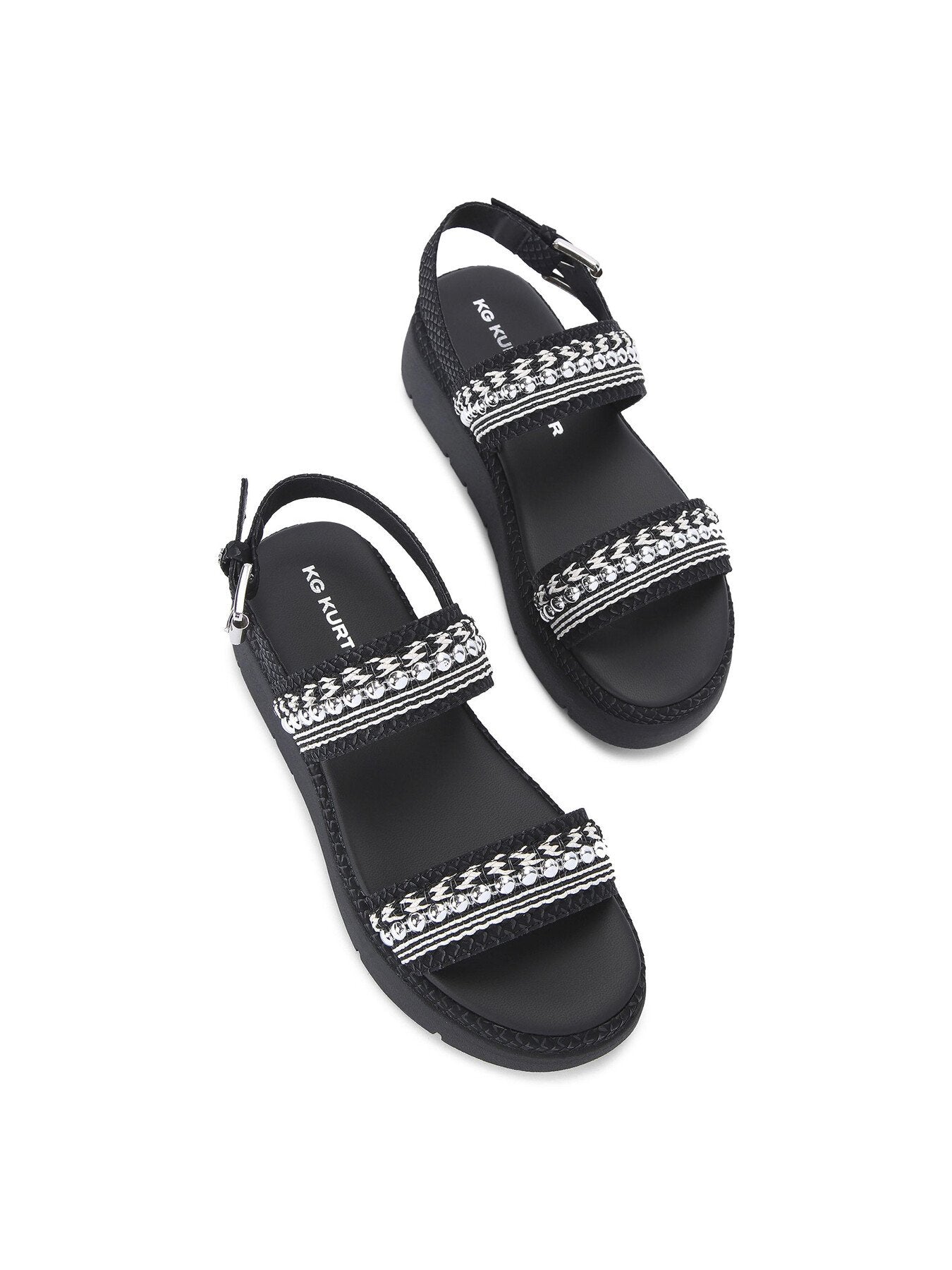 DAISY STUD