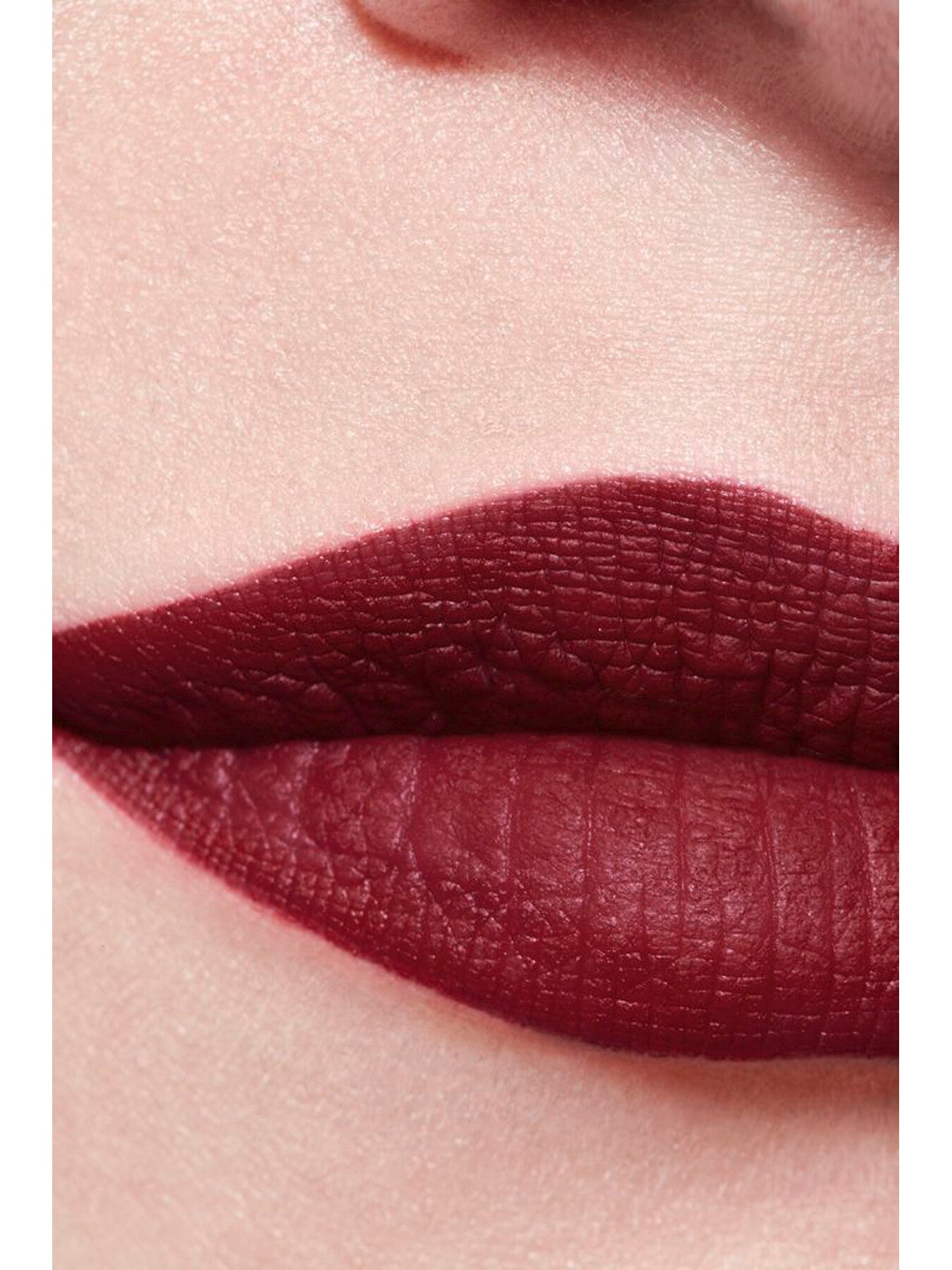 Rouge Allure Velvet Luminous Matte Lip Colour