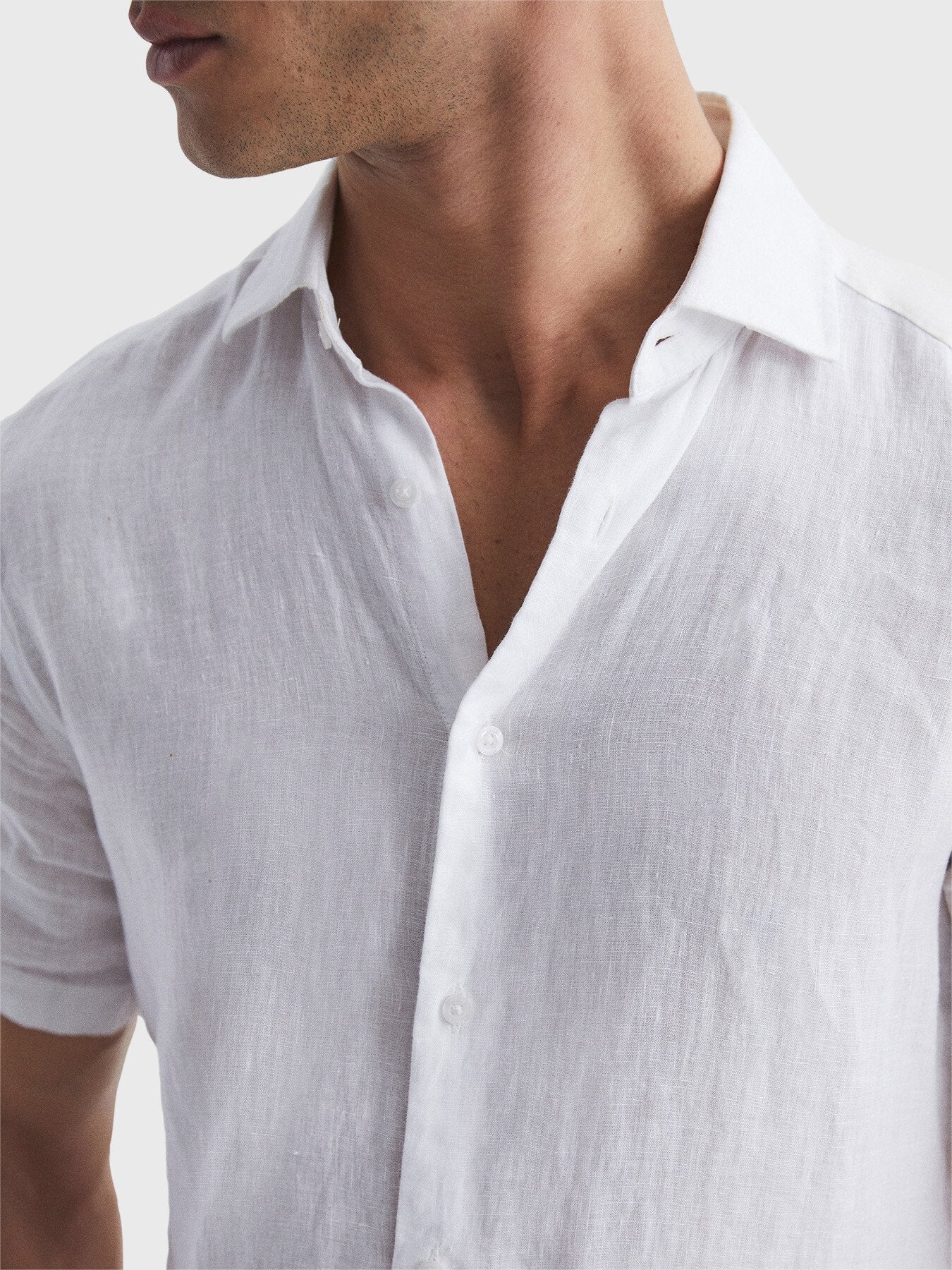 Holiday Slim Fit Linen Shirt