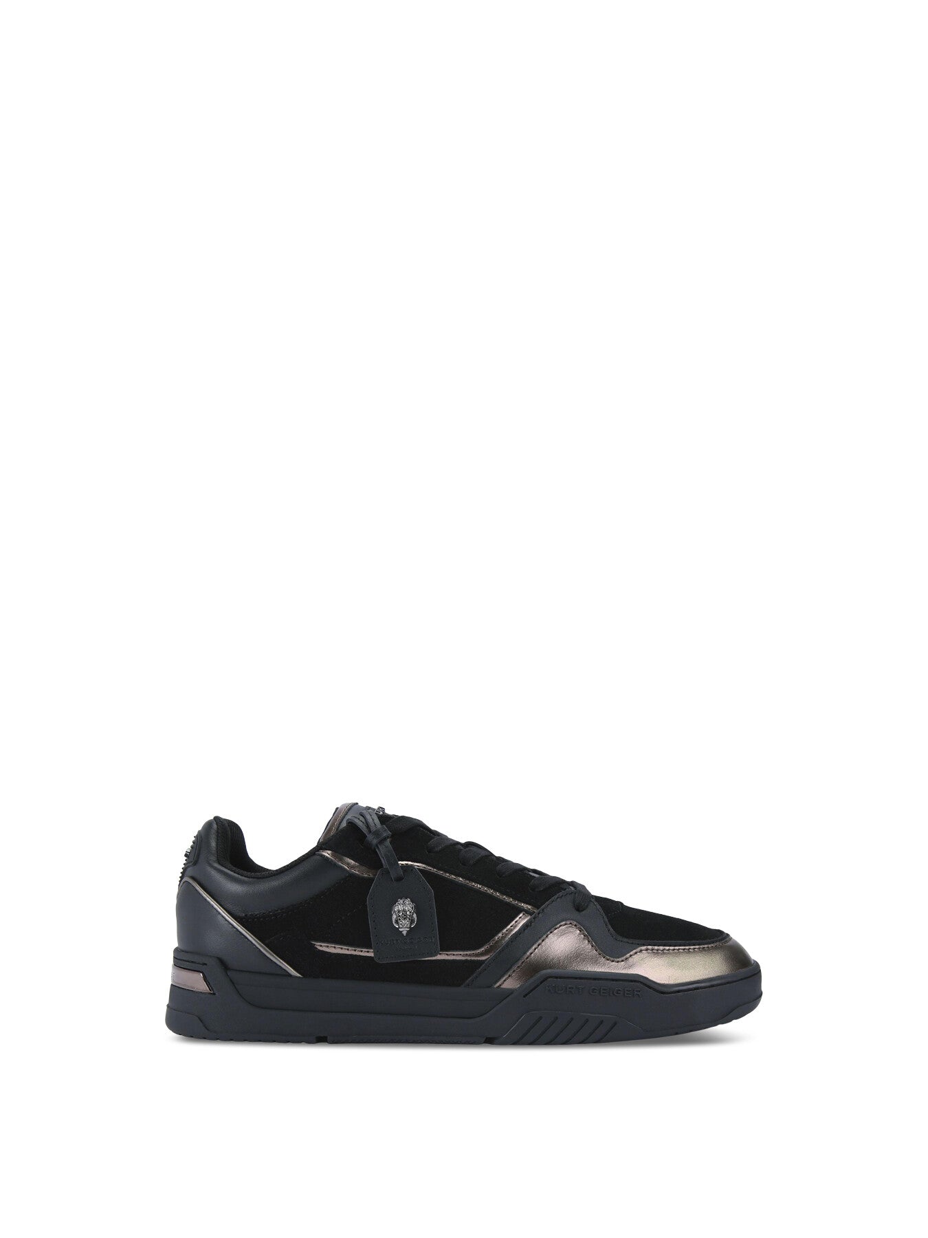 REGAN SNEAKER