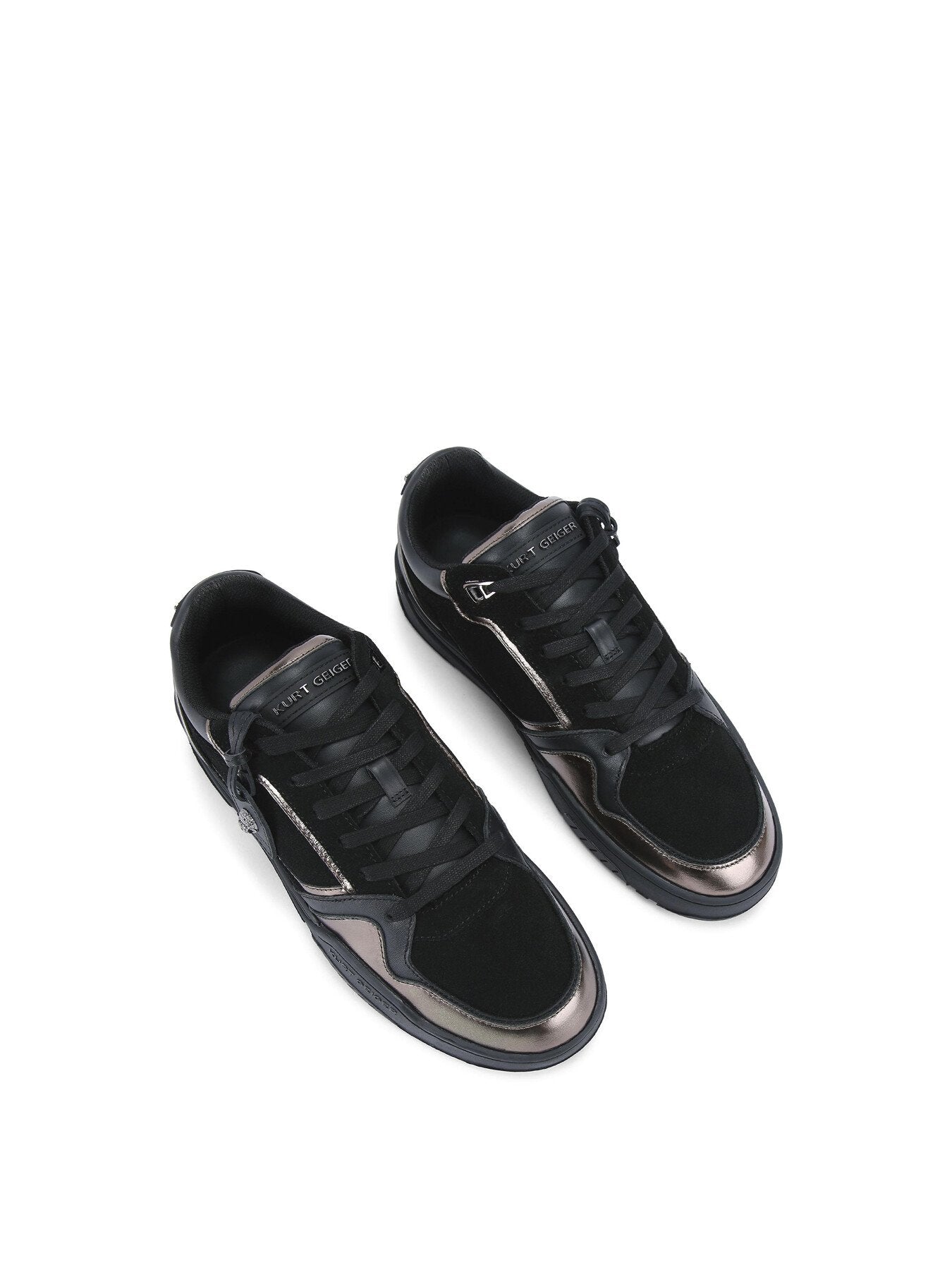 REGAN SNEAKER