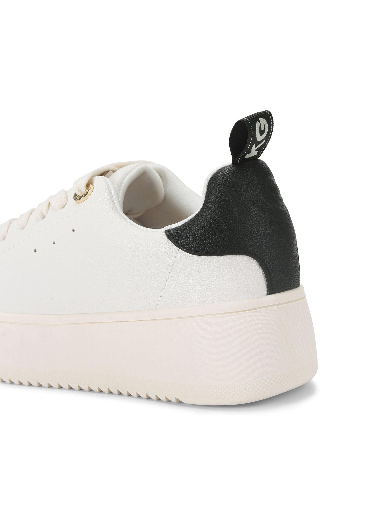 LIGHTER LACE UP 4