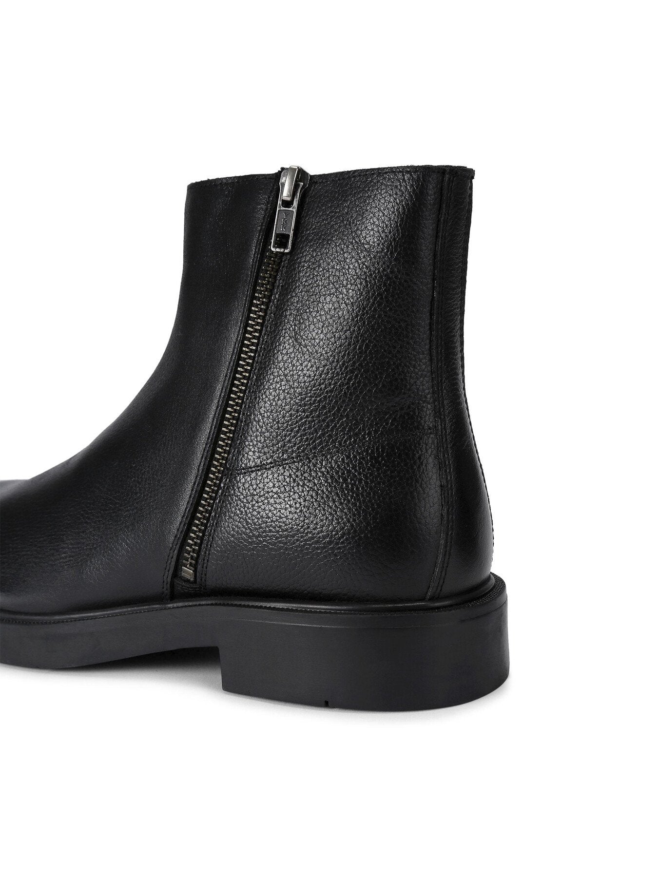 DOUGLAS ZIP