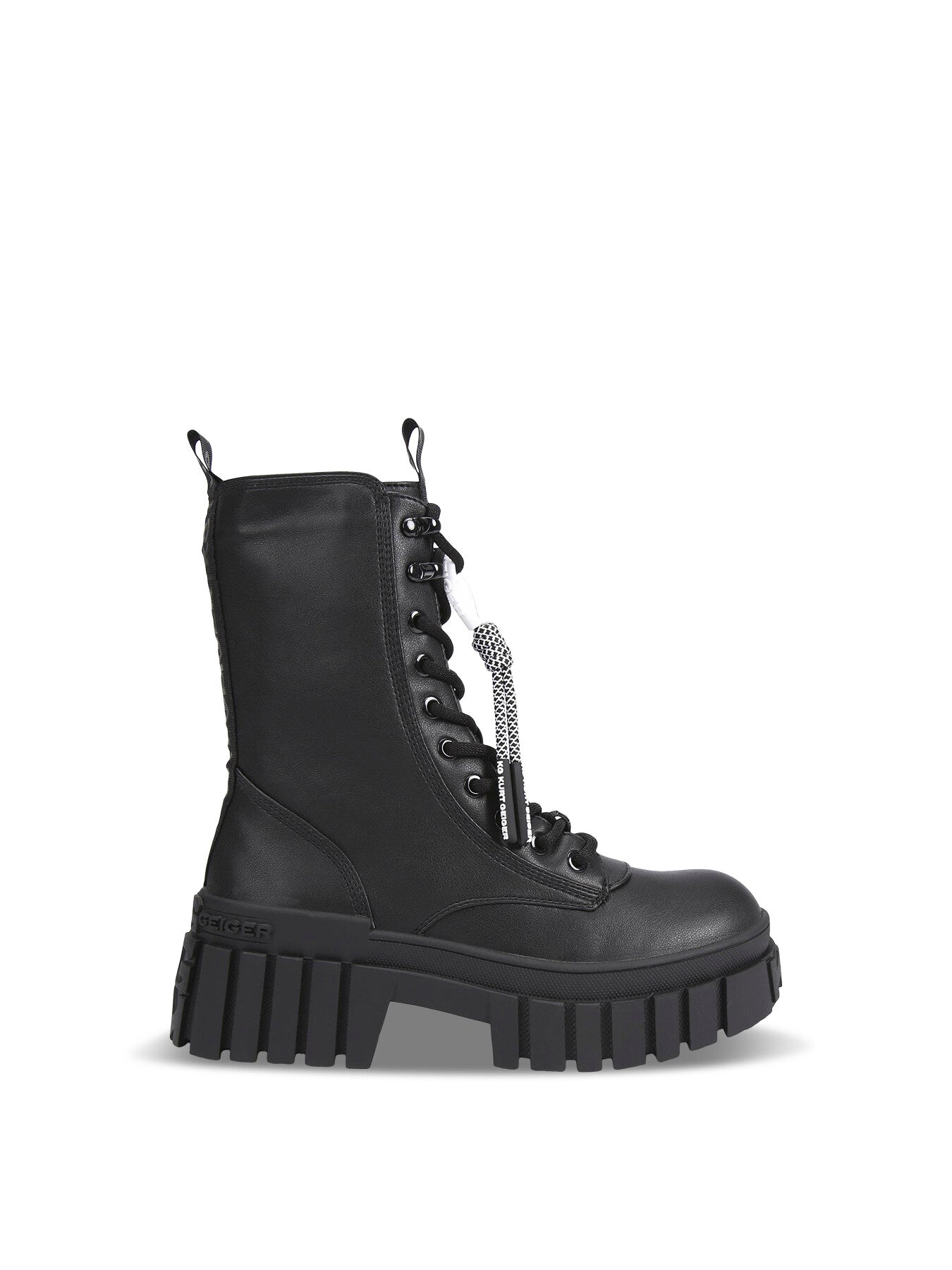 TEGAN LACE UP
