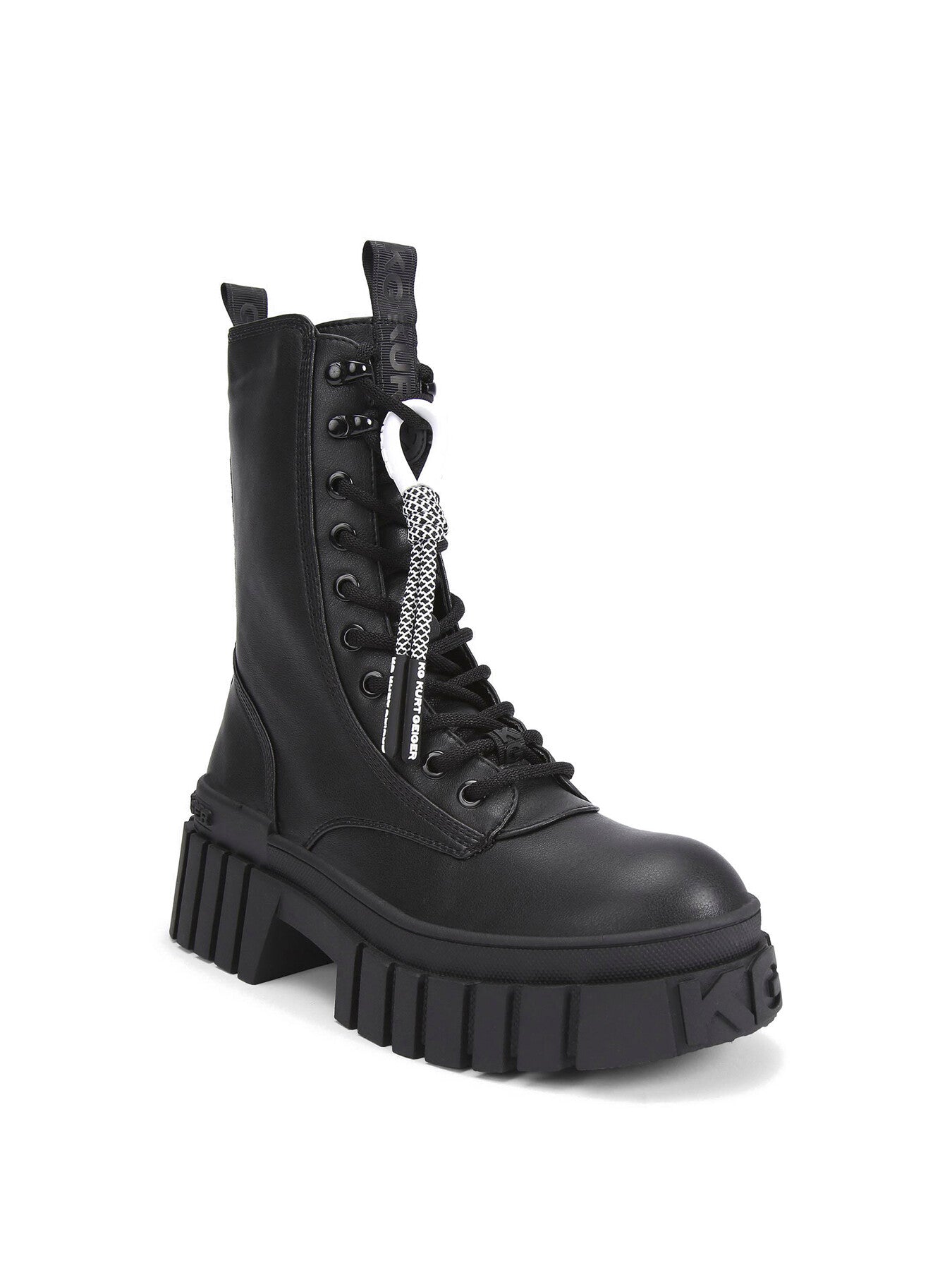 TEGAN LACE UP