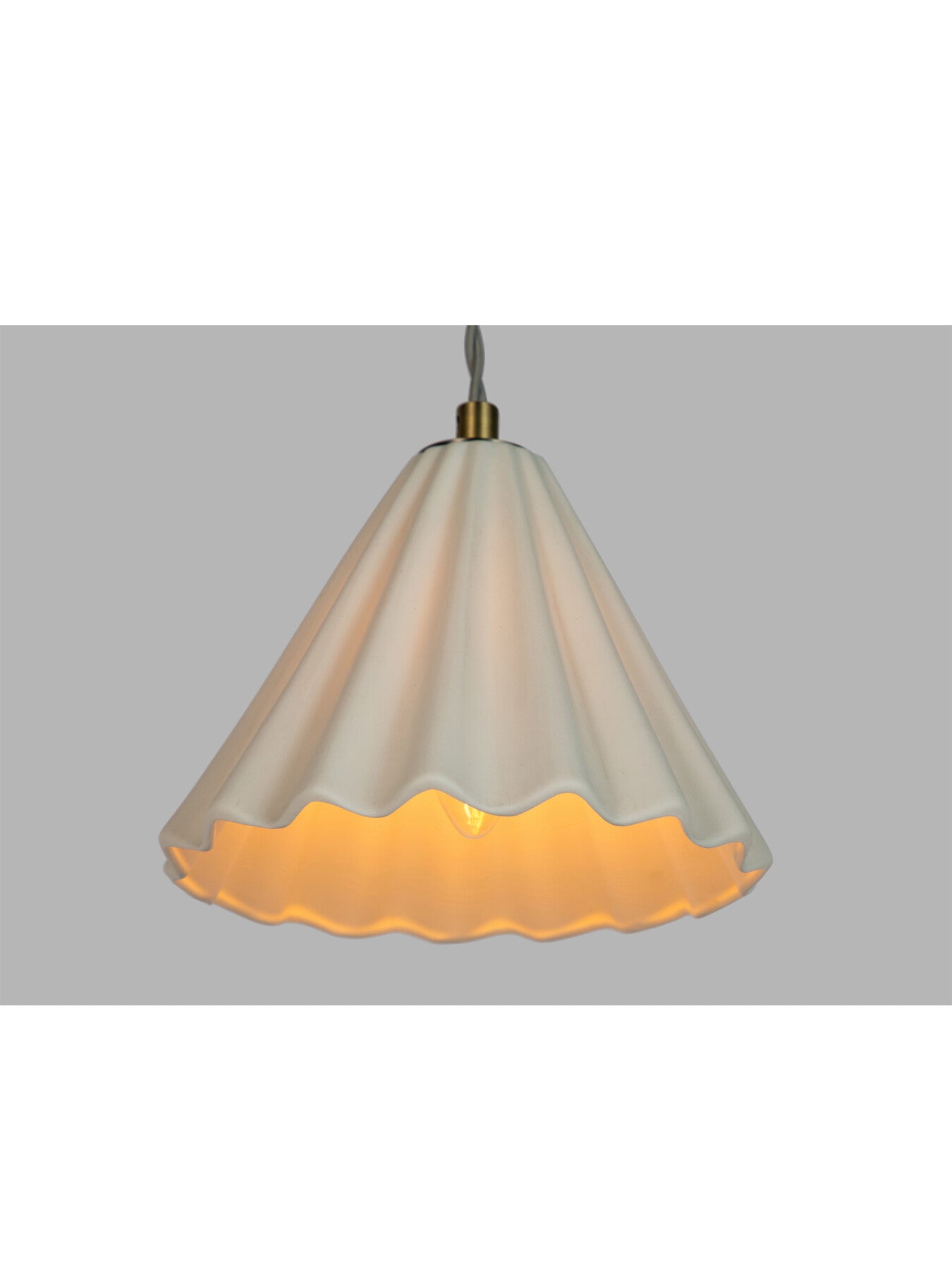 Monroe Porcelain Pendant Large White/Brushed Gold