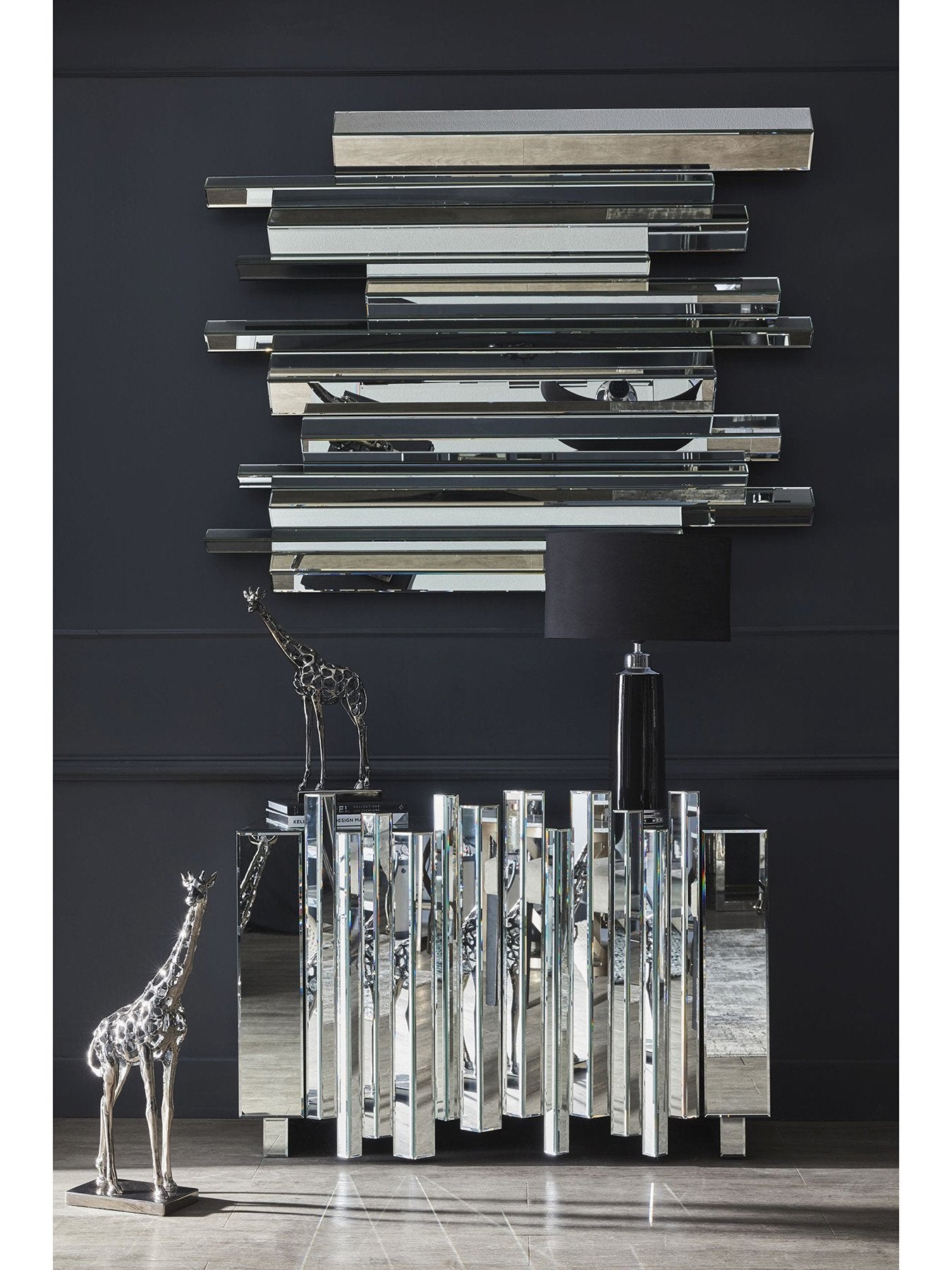 Crystalline Effect Mirror Embossed Edges