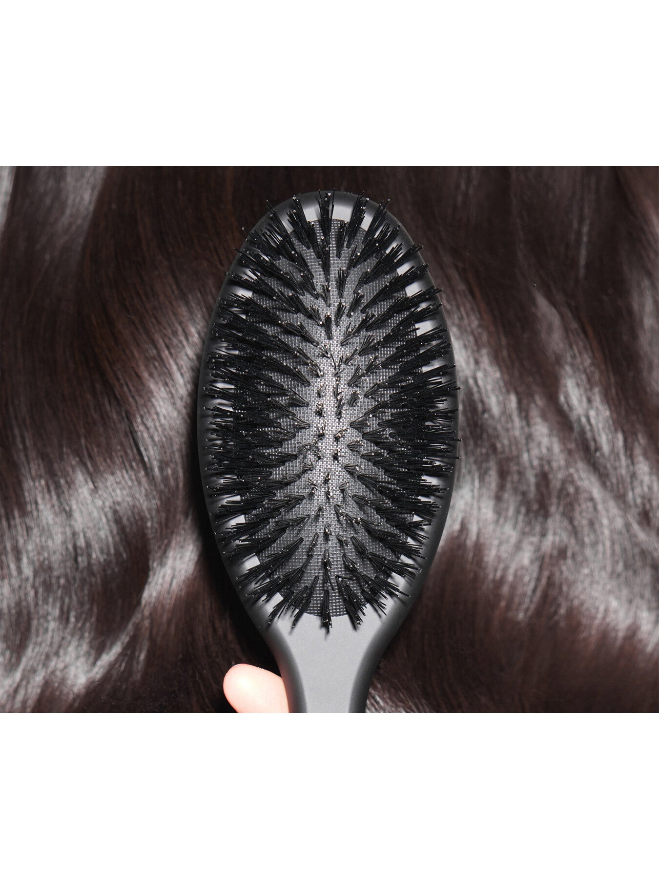 The Dresser - Oval Hair Brush