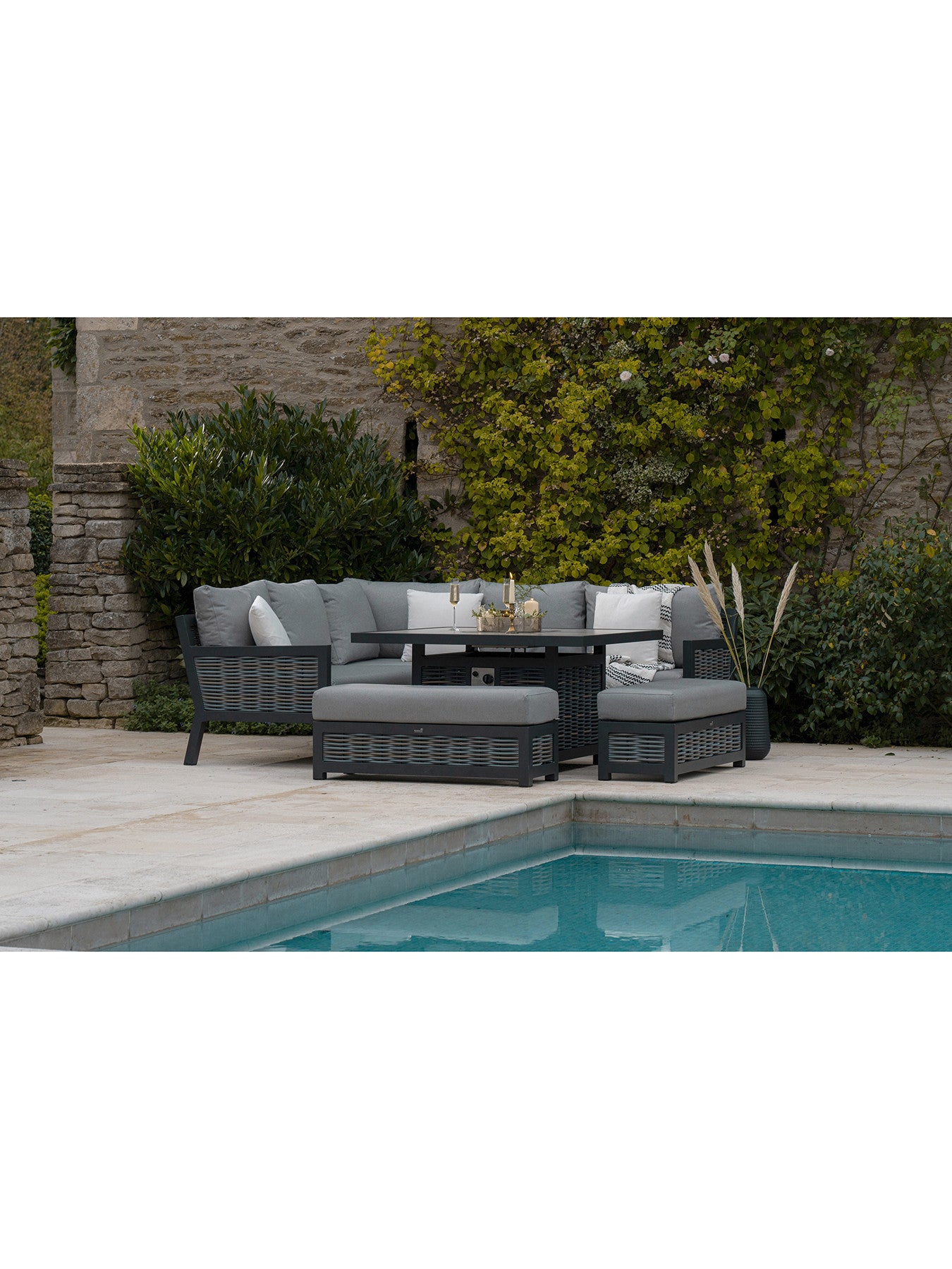 Portofino Wicker Square Modular Dining Set with Firepit