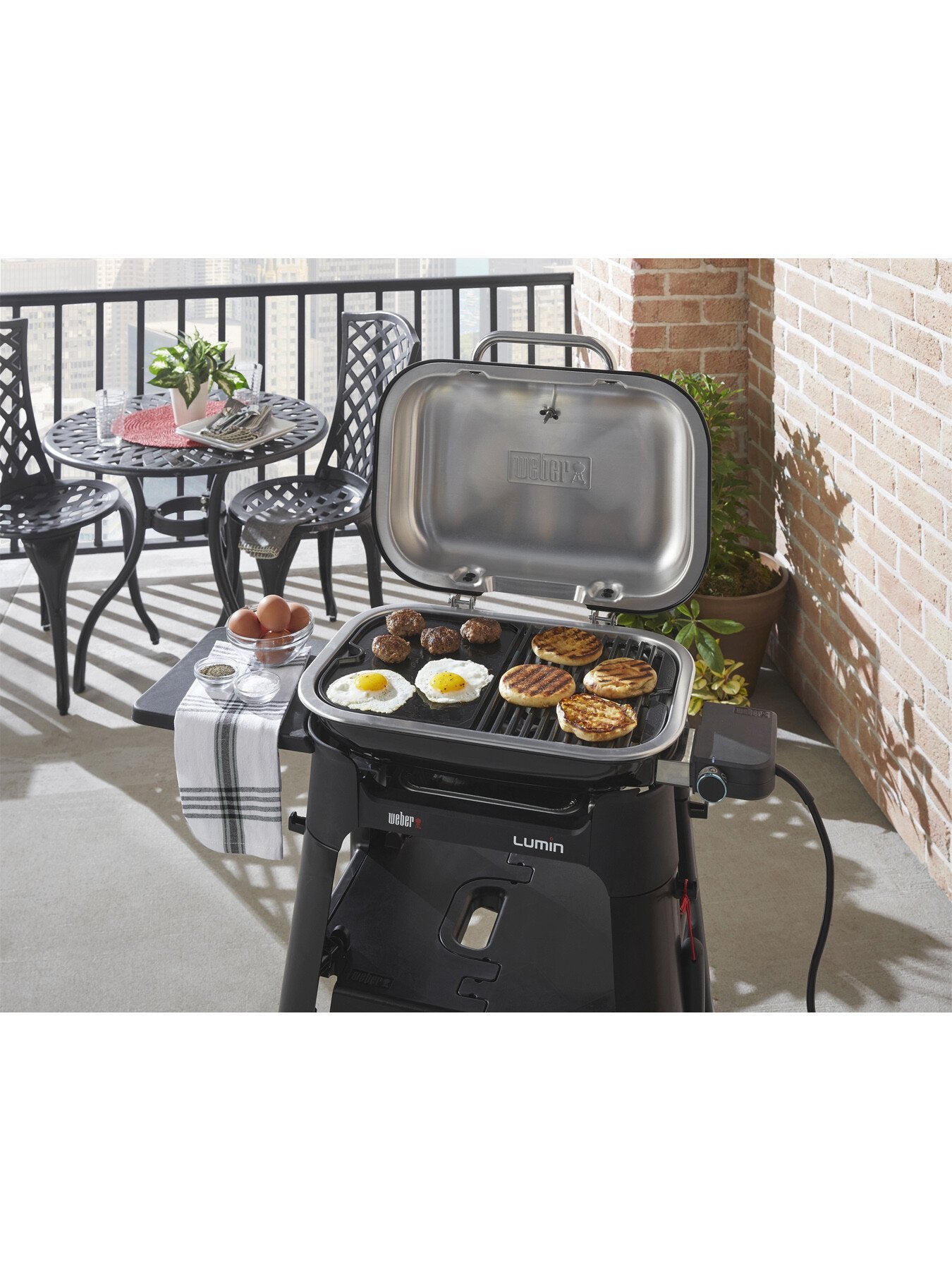 Lumin Electric Barbecue with Stand