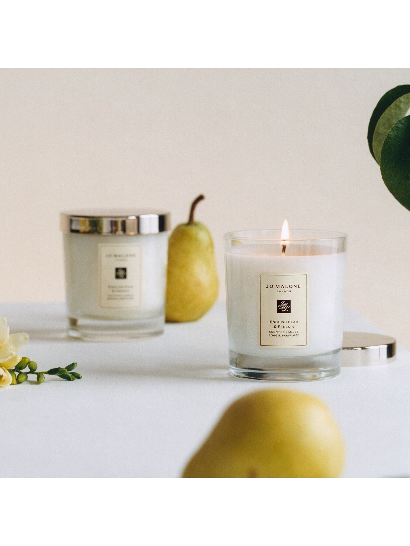 Jo Malone London English Pear and Freesia Home Candle 200g