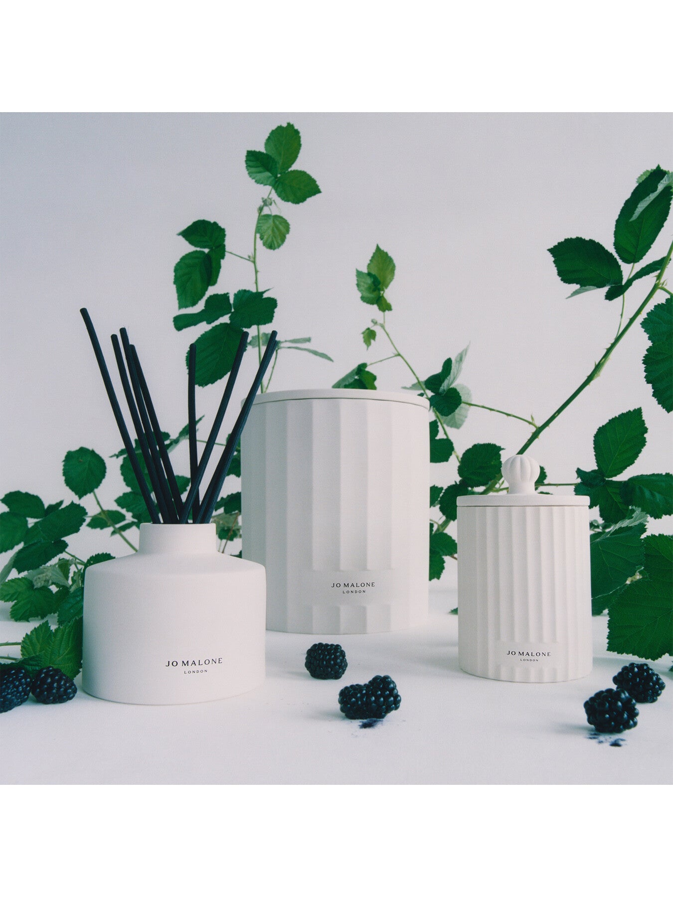 Jo Malone London Wild Berry & Bramble Townhouse Candle
