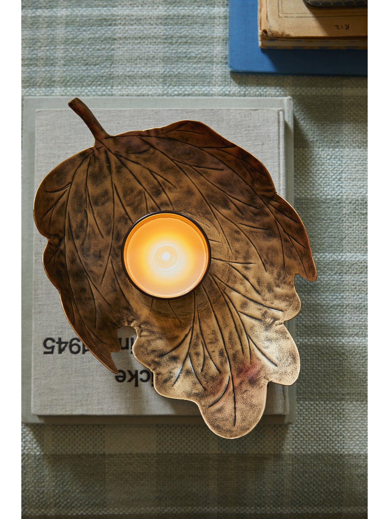 Corrina Leaf Decorative Platter
