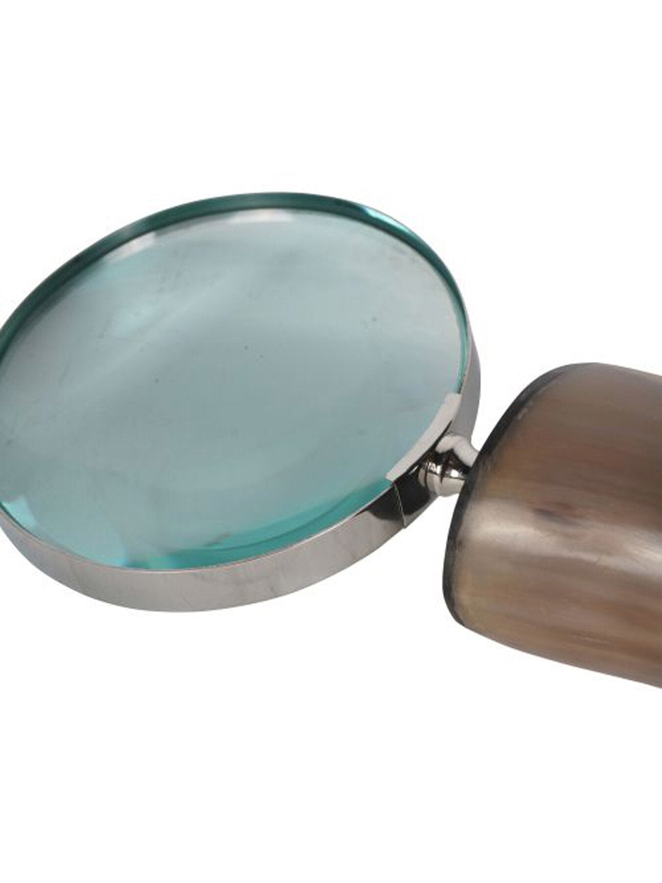 Tonal Magnifying Glass