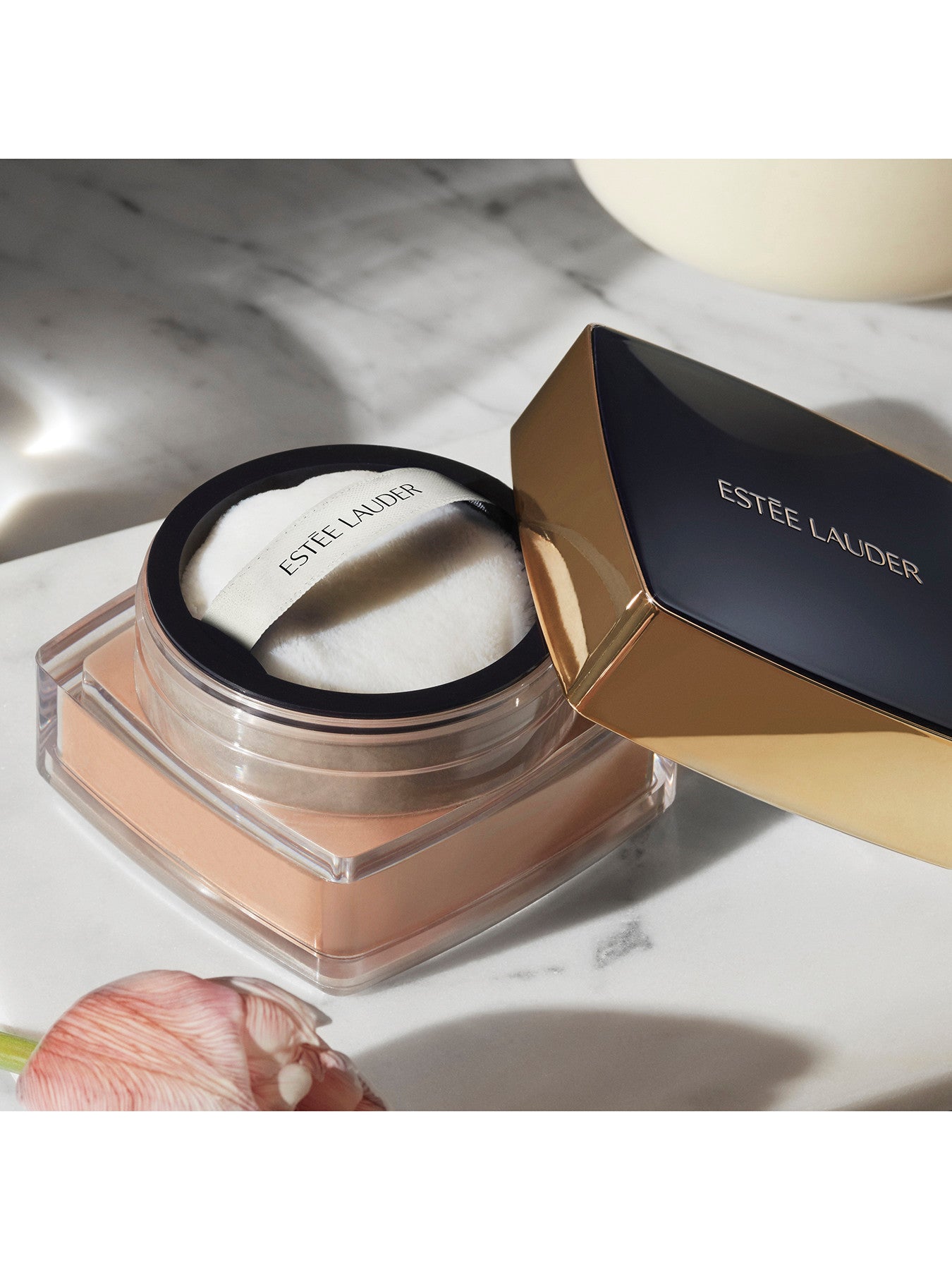 Double Wear Sheer Flattery Loose Powder