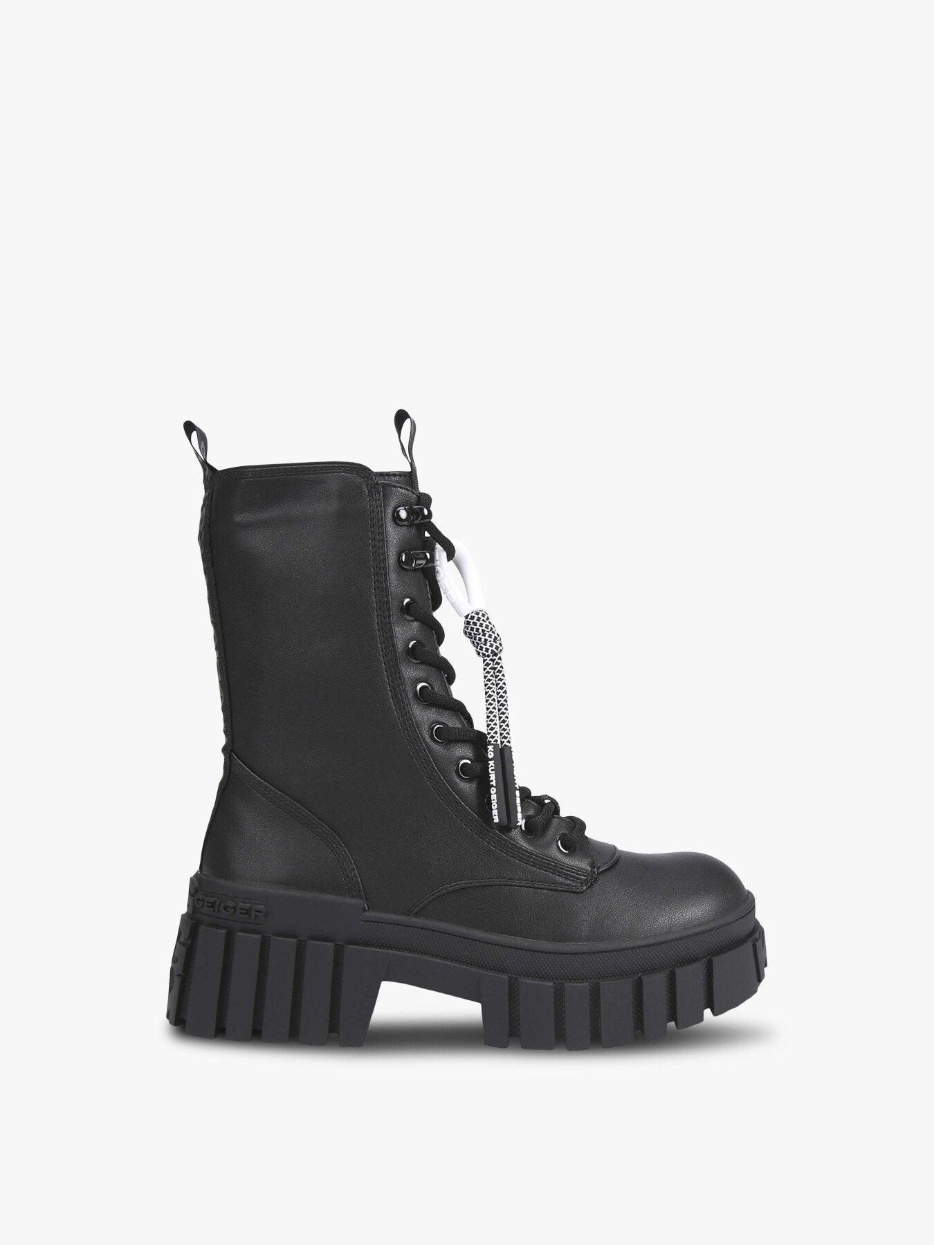 TEGAN LACE UP