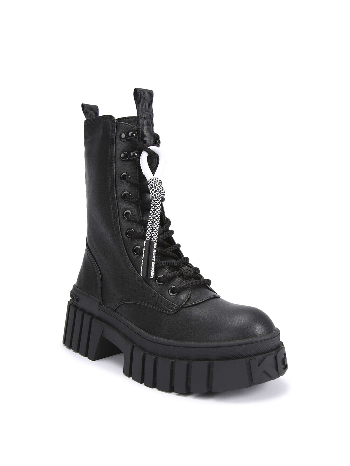 TEGAN LACE UP