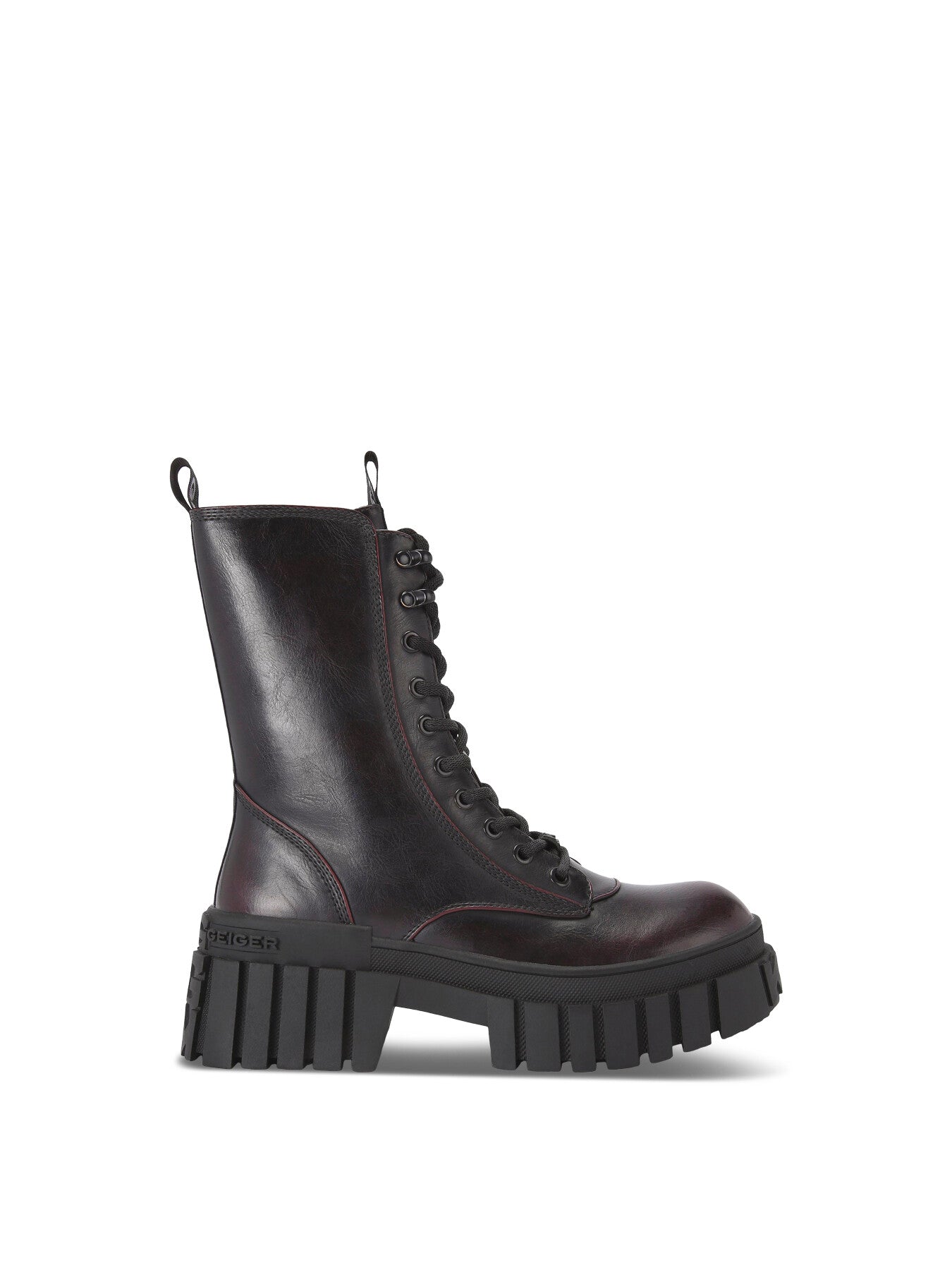 TEGAN LACE UP