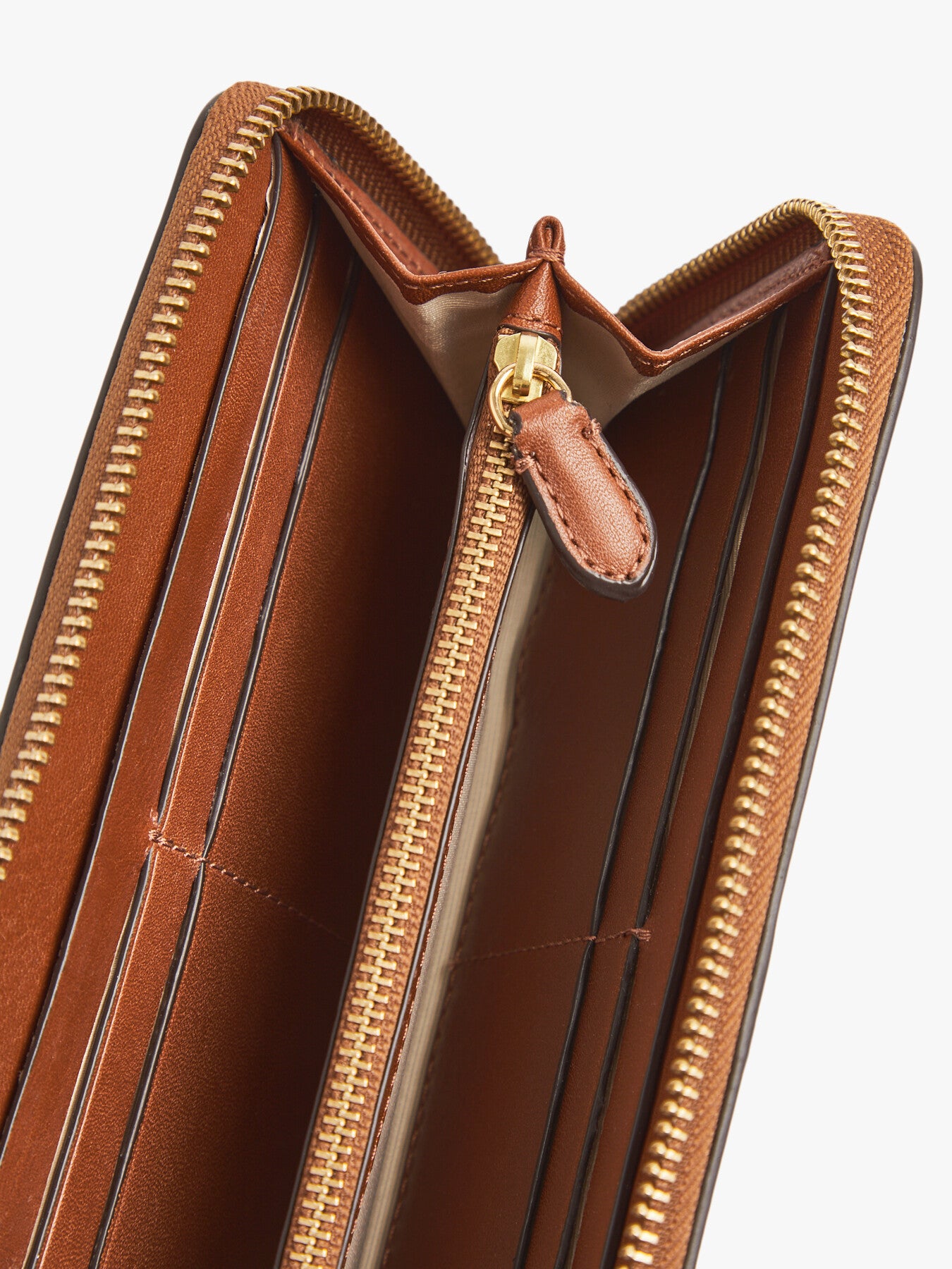 Dryden Zip Continental Medium Wallet