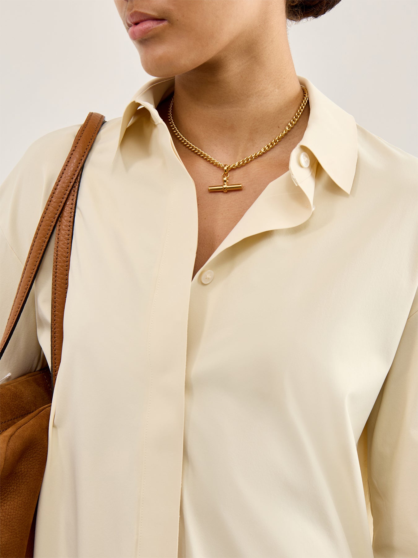 Med T-Bar Chunky Curb Necklace