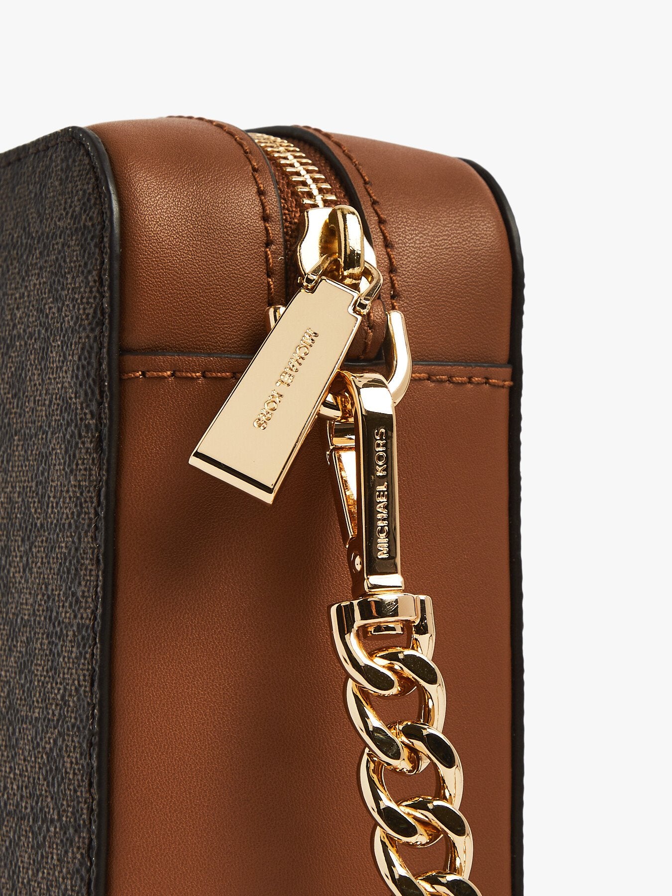 Medium Logo Camera Bag
