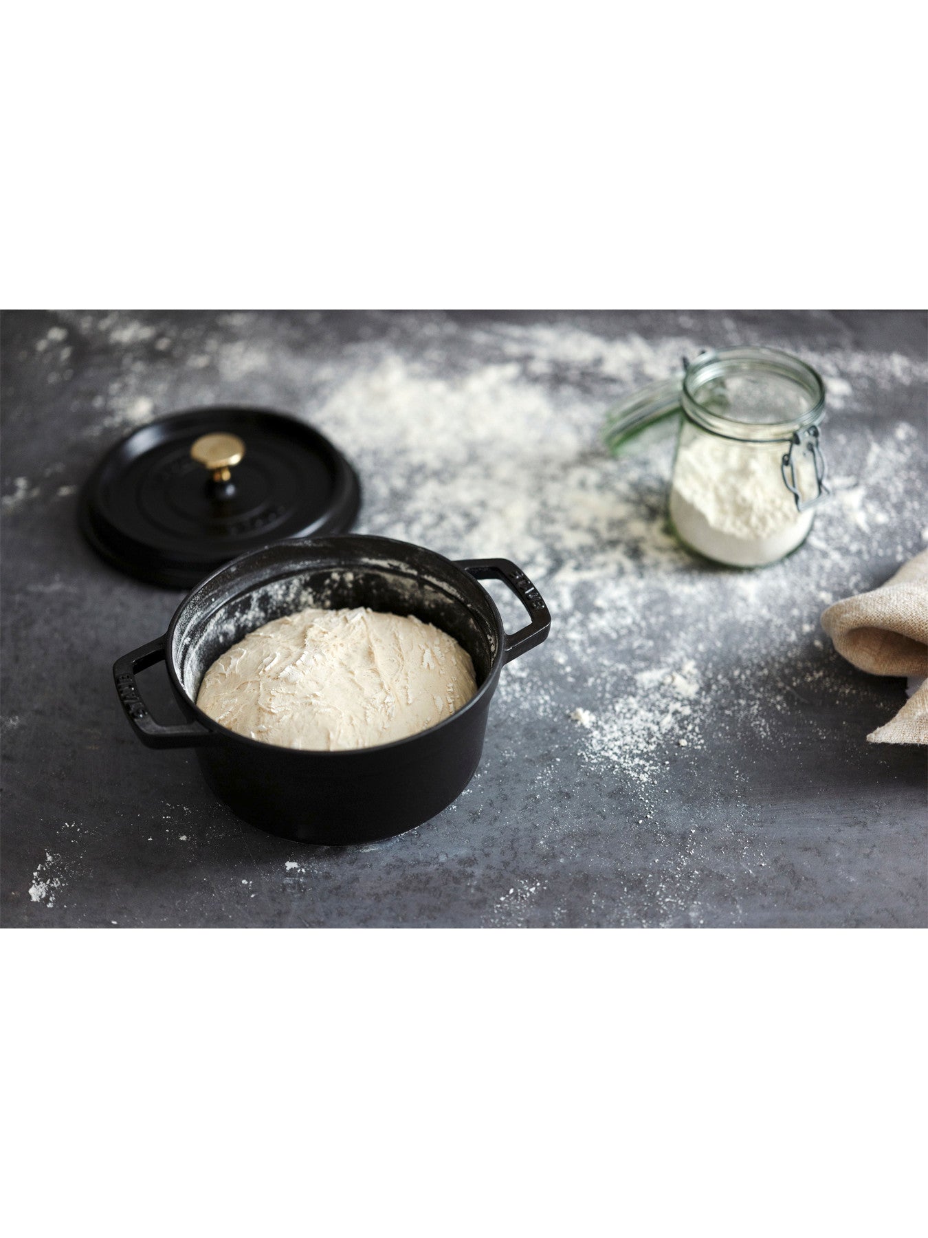 Round Cast Iron Cocotte 24cm