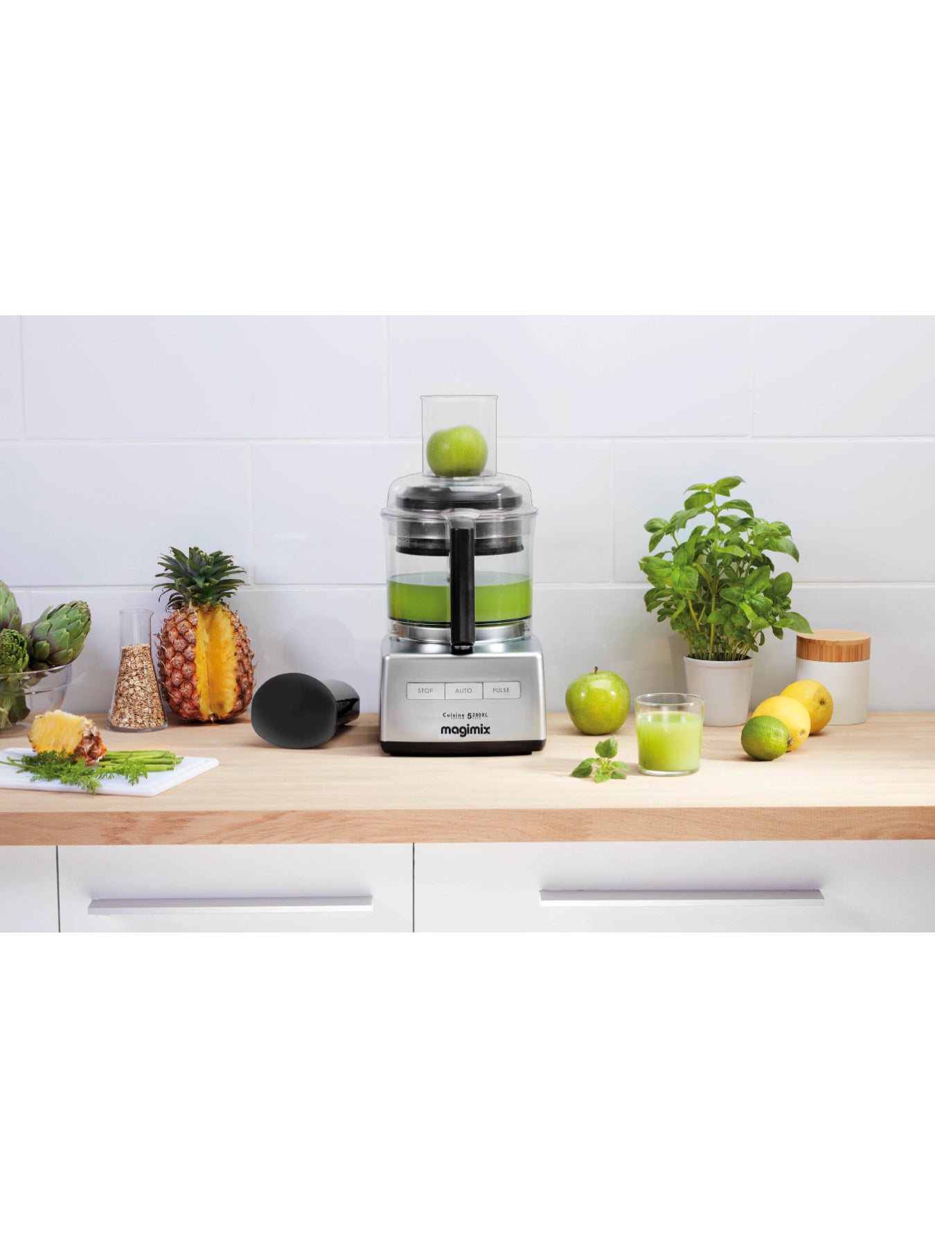 18714 Magimix 5200Xl Premium Satin Food Processor Satin Silver