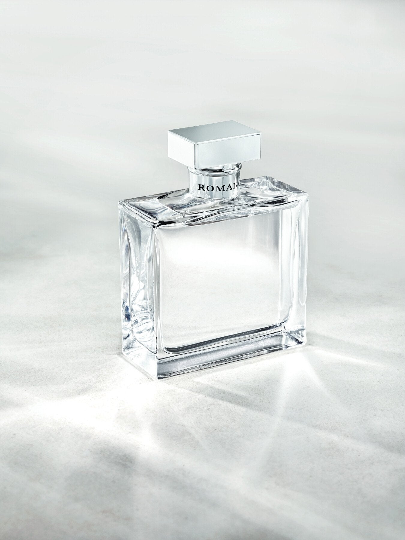 Romance Eau de Parfum 50ml