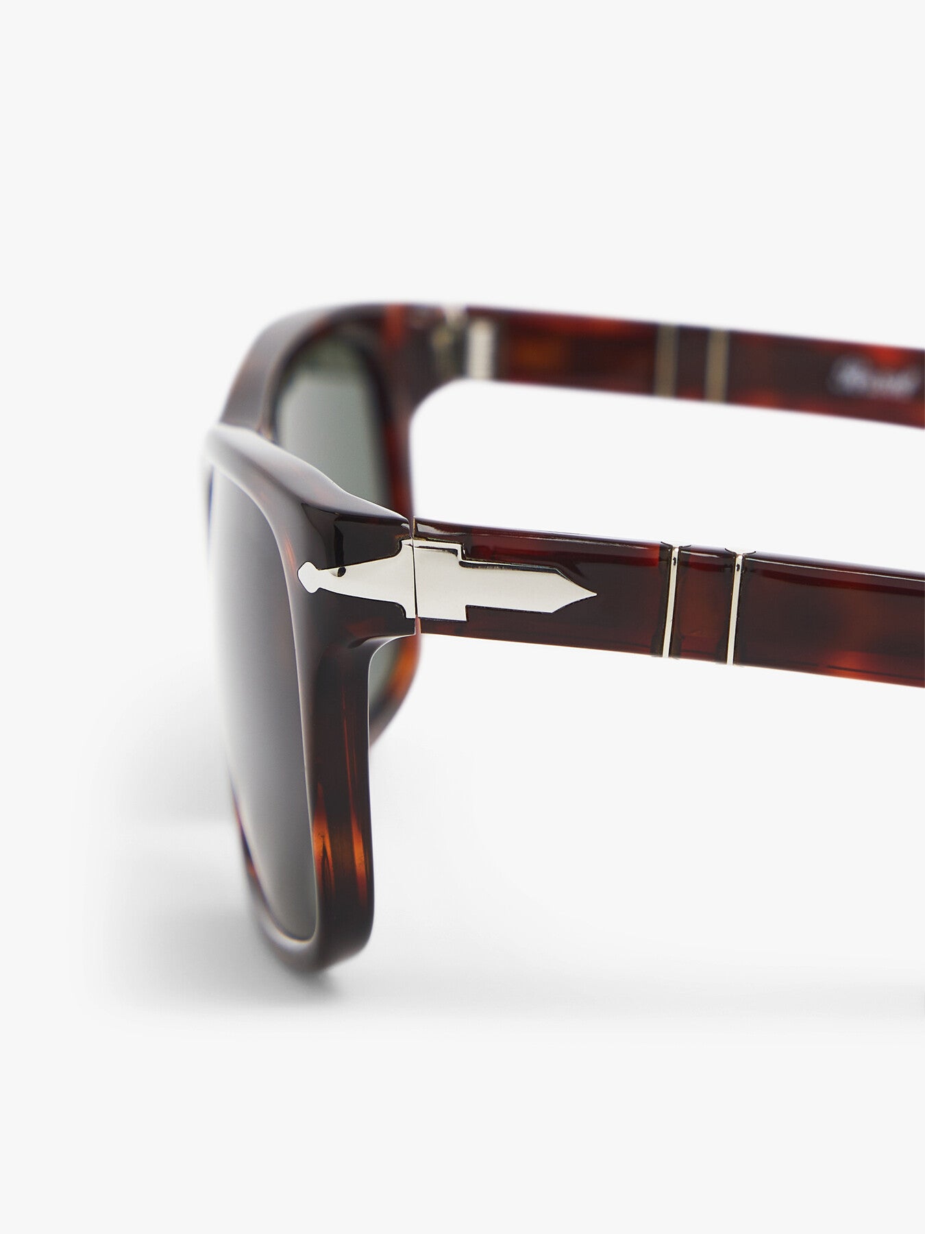 Galleria Rectangle Sunglasses