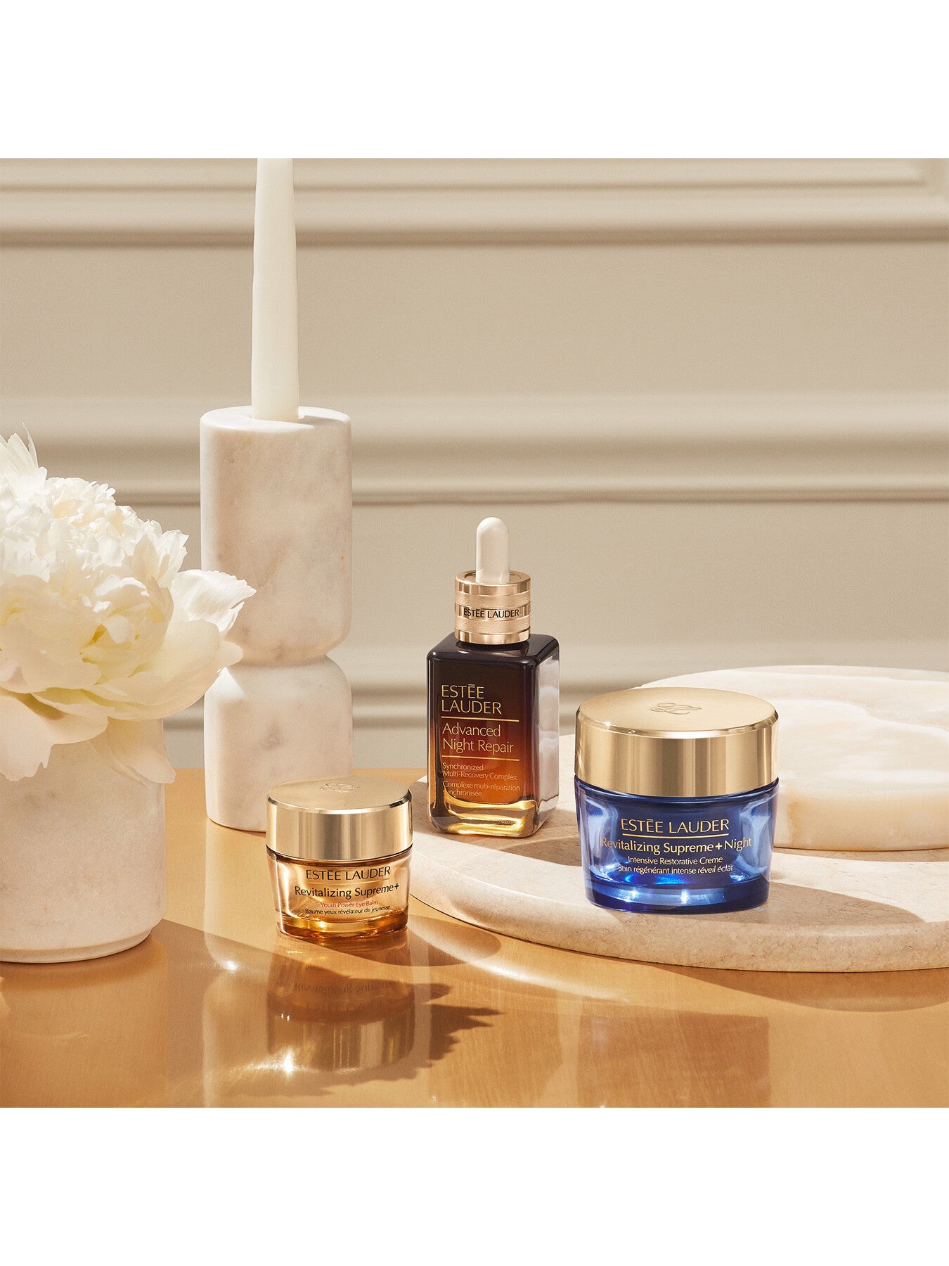 Revitalizing Supreme Night Intensive Restorative Crème 50ml