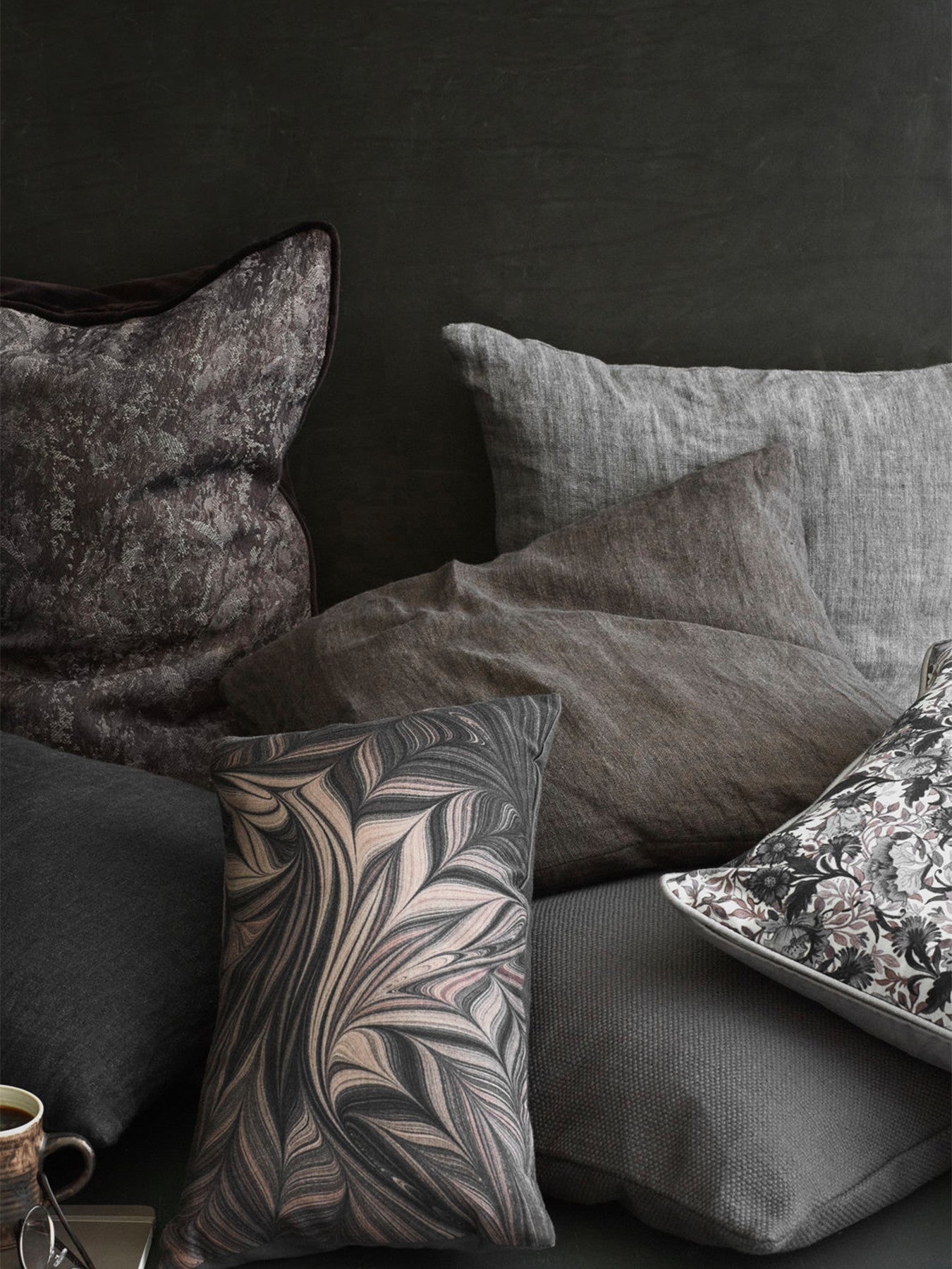 Lux Linen Cushion
