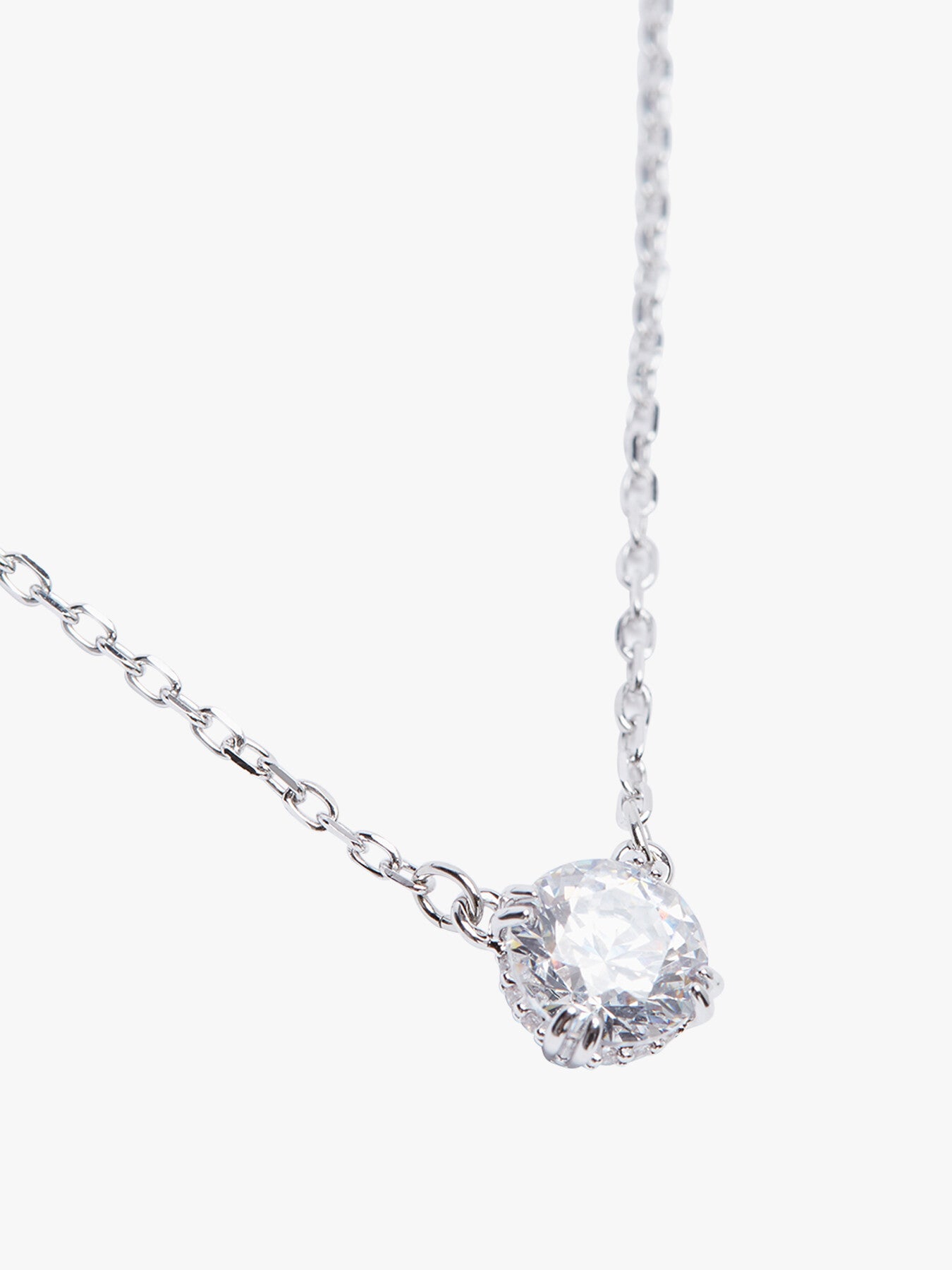 Constella Round Cut Pendant