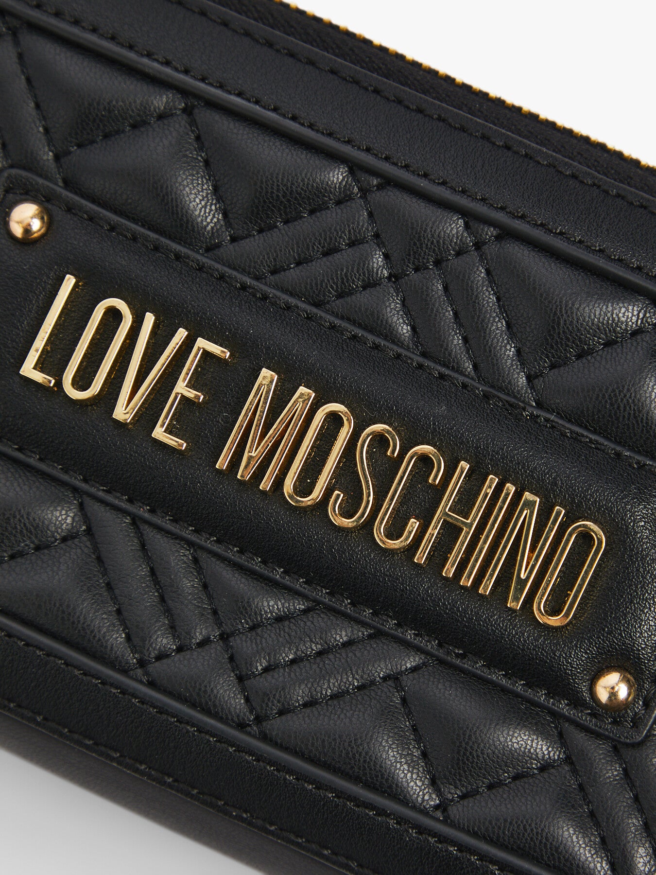 Quilted Zip Around Purse