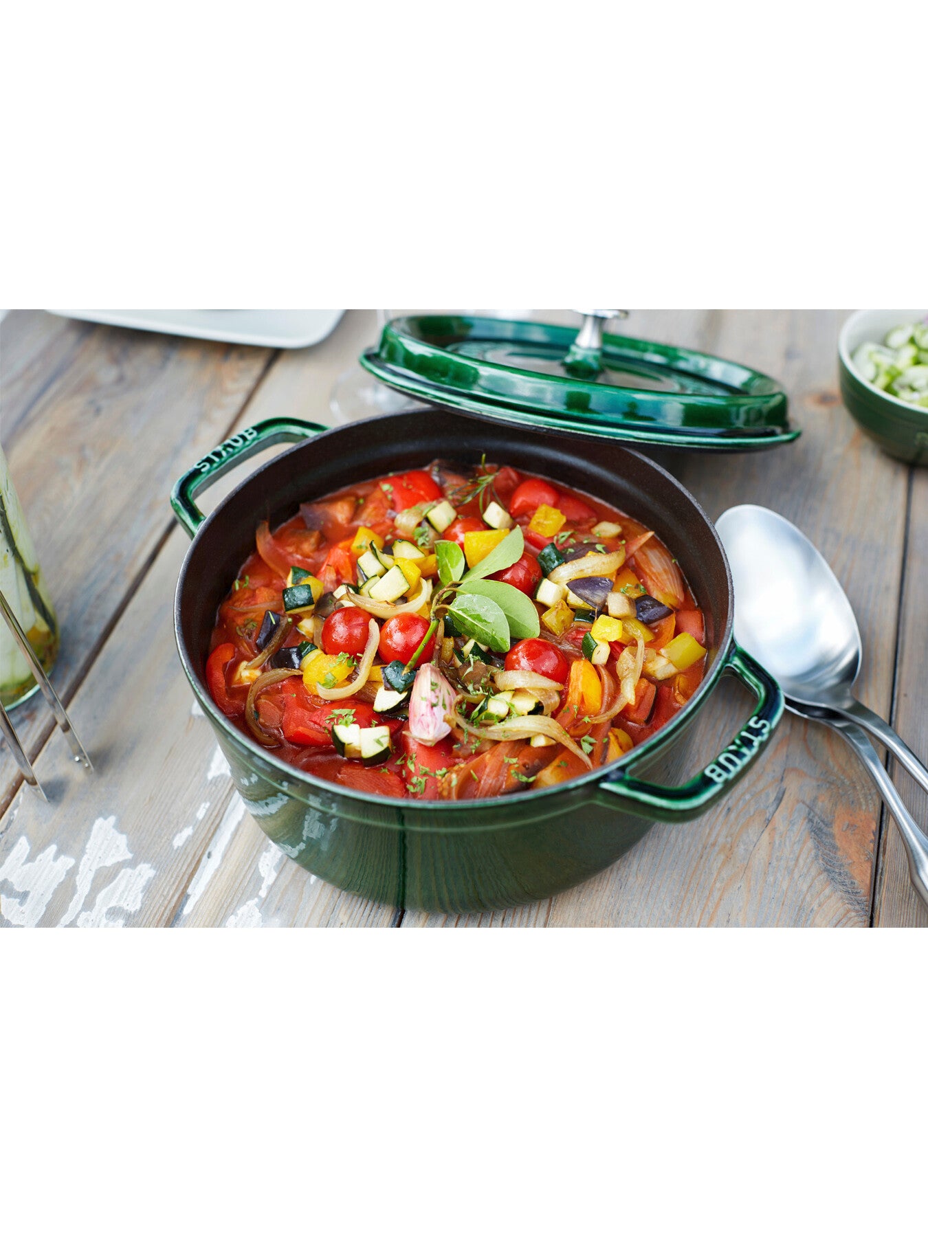 Round Cast Iron Cocotte