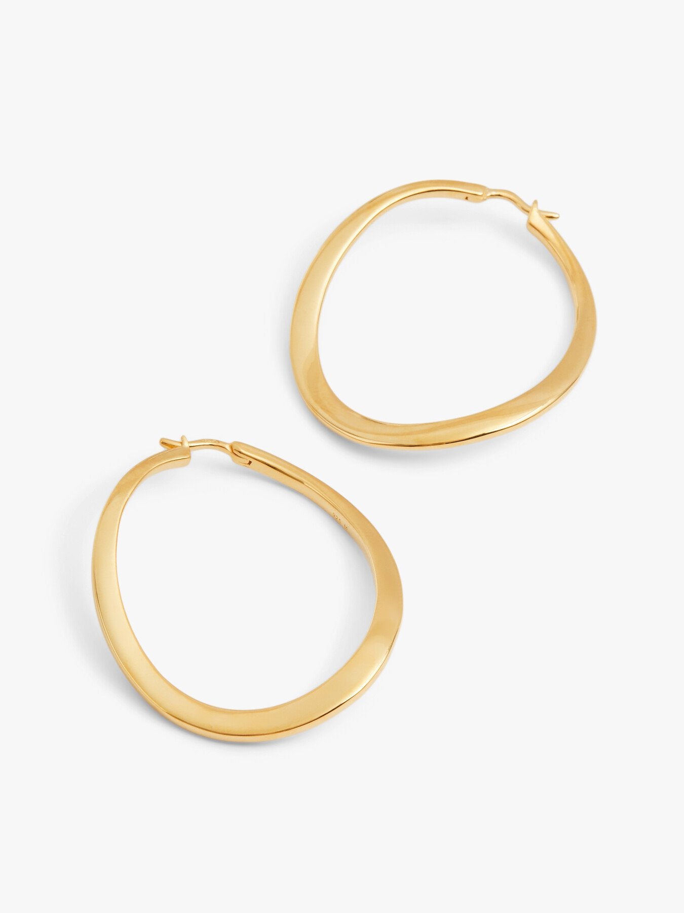 Large Waved Hoop