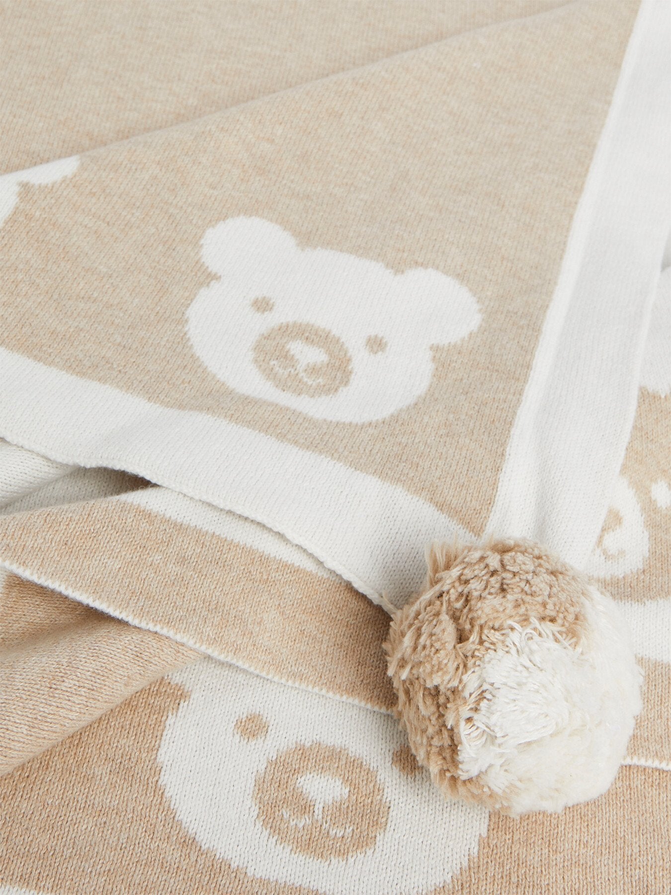Border Pom Pom Blanket