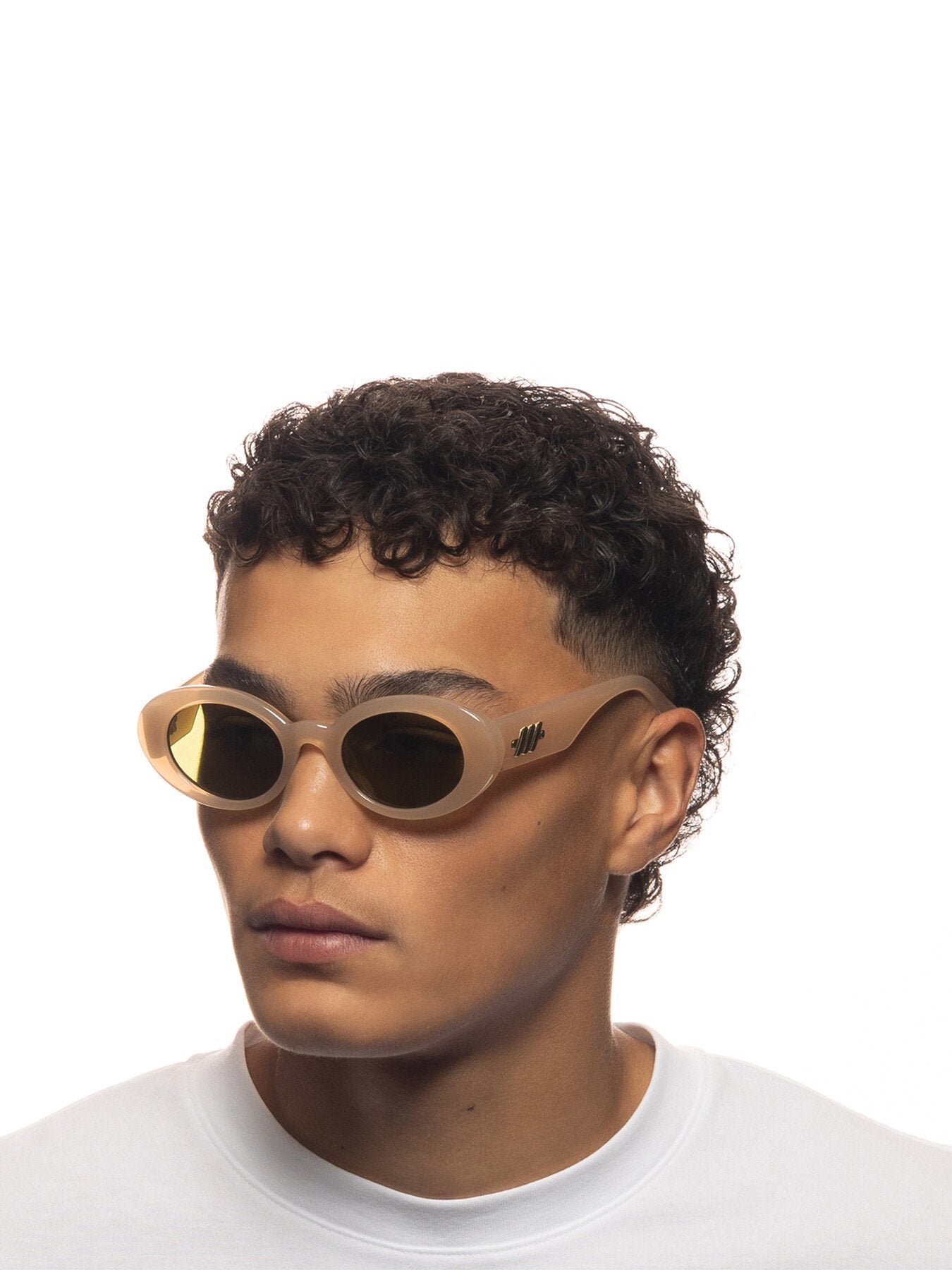 LSU2329631 Nouveau Trash Slim Frame Sunglasses