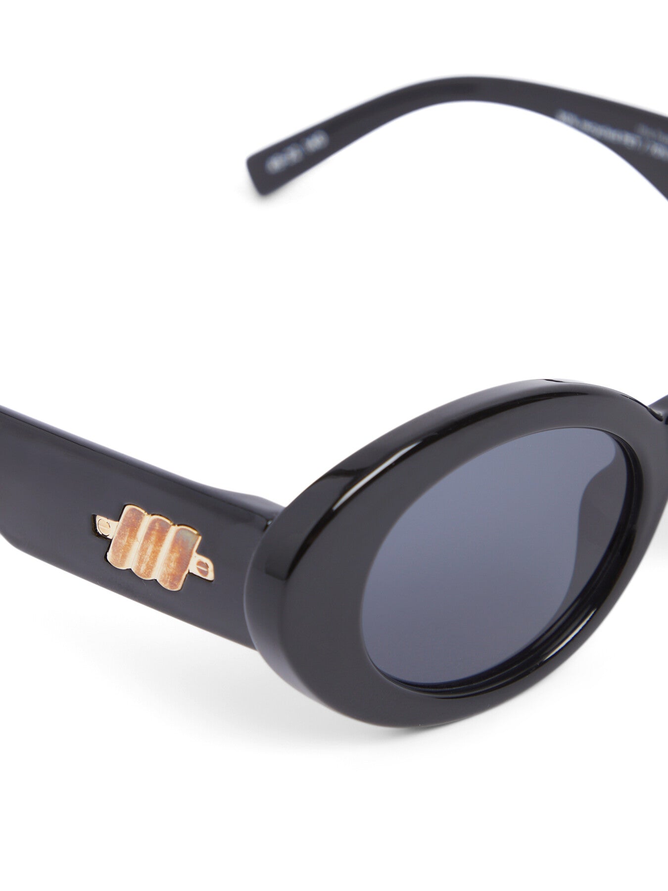 LSU2329630 Nouveau Trash Slim Frame Sunglasses
