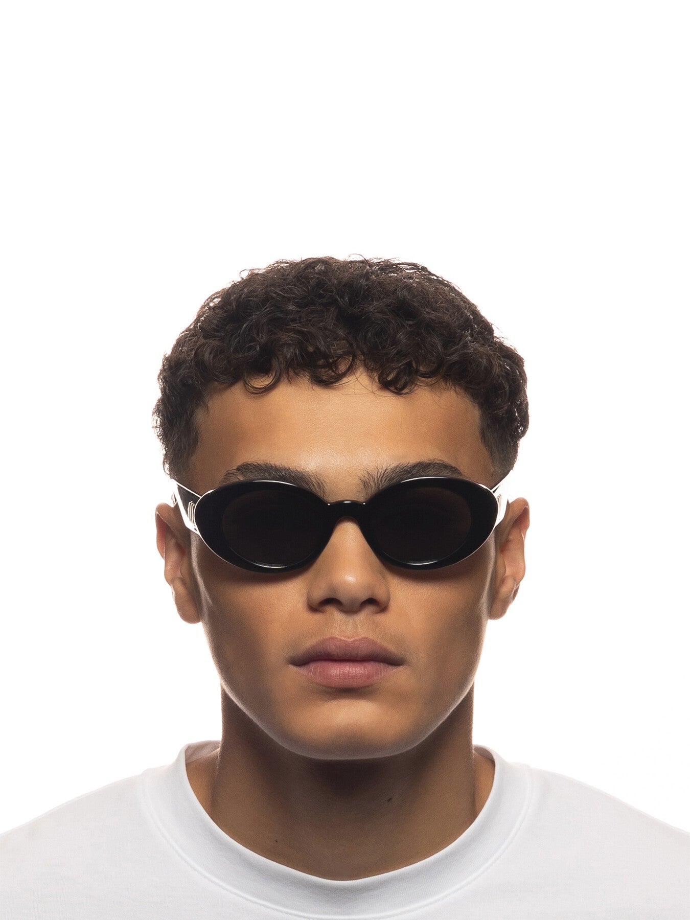 LSU2329630 Nouveau Trash Slim Frame Sunglasses