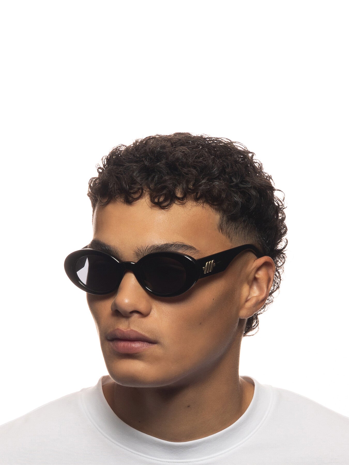 LSU2329630 Nouveau Trash Slim Frame Sunglasses