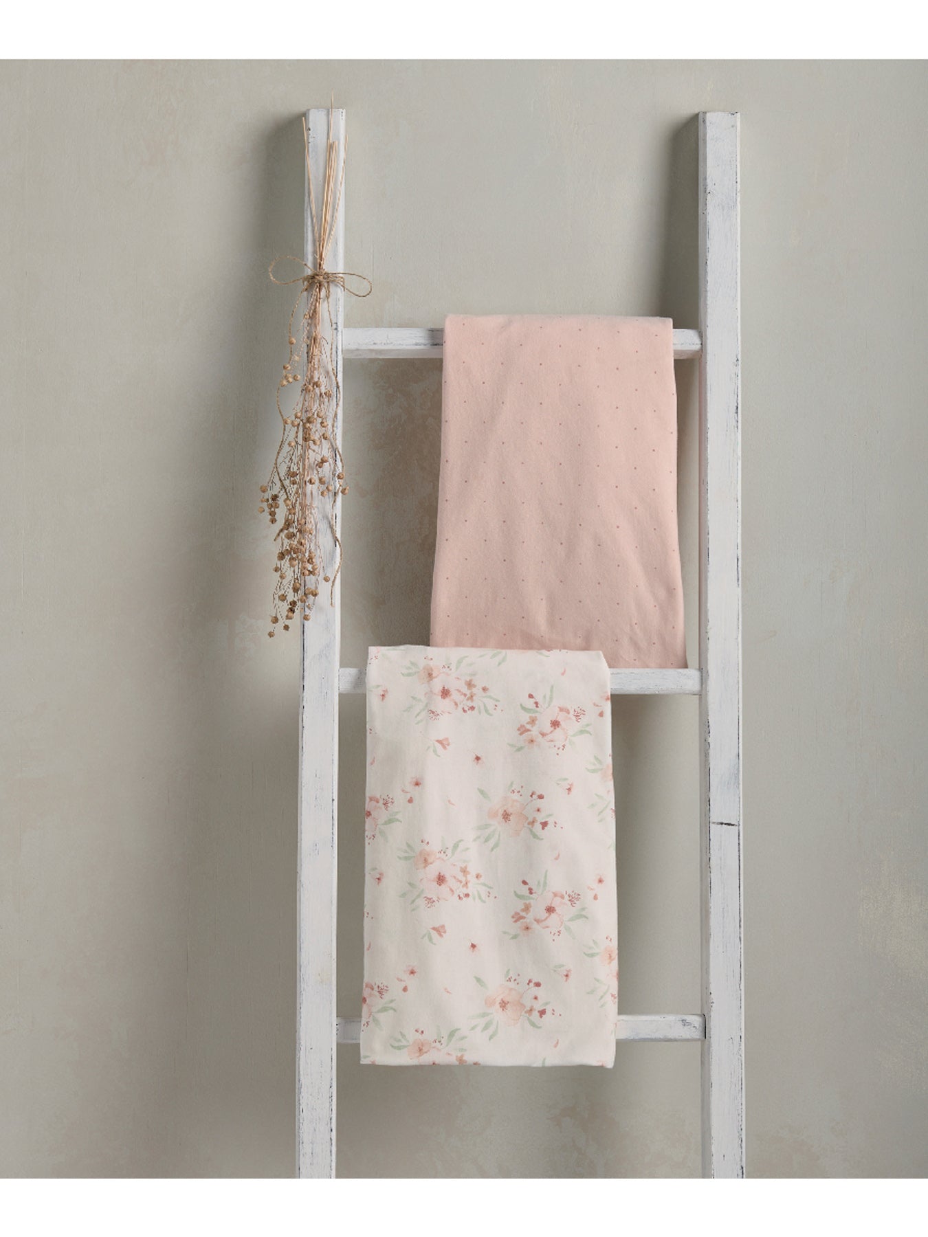 2 CotBed Fitted Sheets Floral