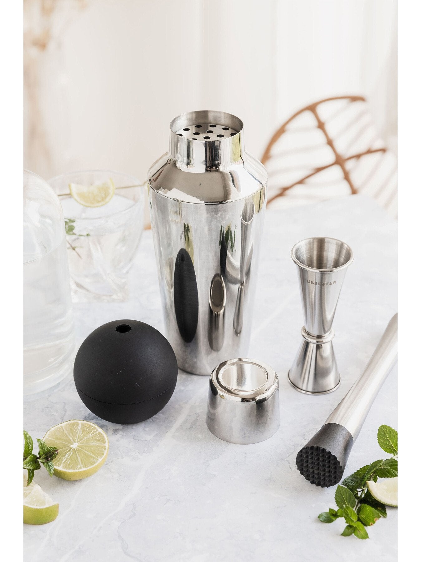 Cocktail Master Gift Pack