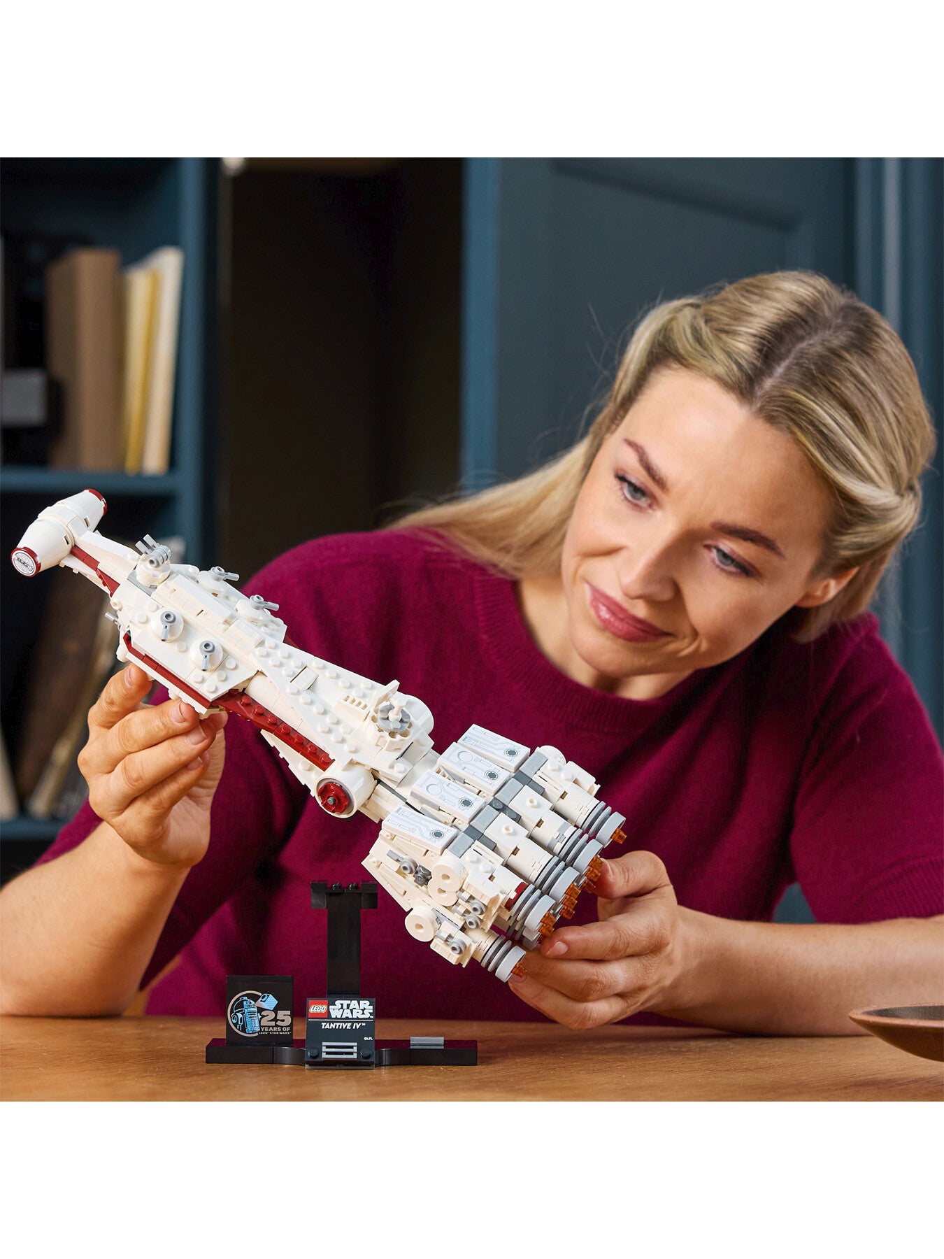 LEGO Star Wars Tantive IV Model Vehicle Set