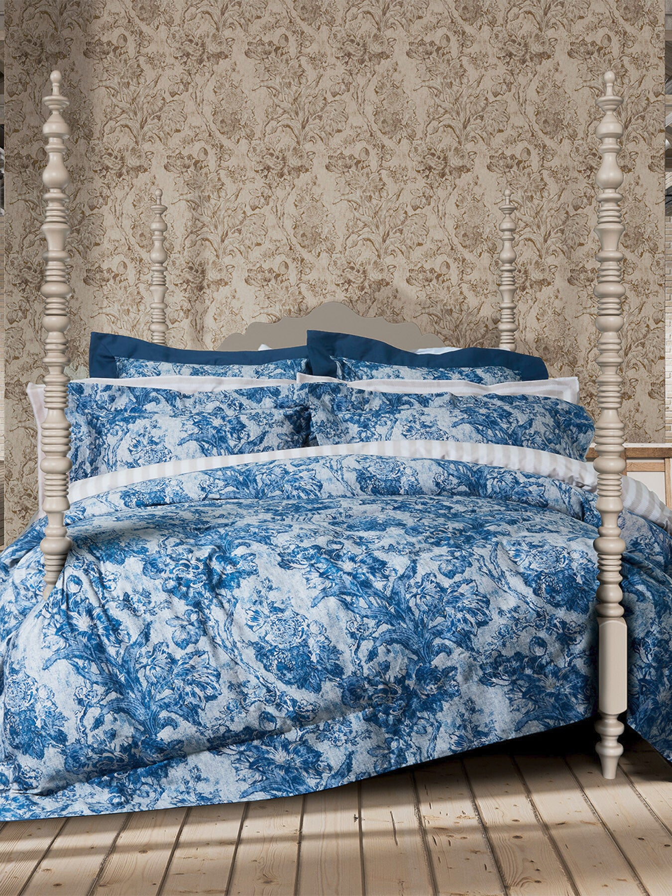 Fringed Tulip Toile Pillowcase Pairs