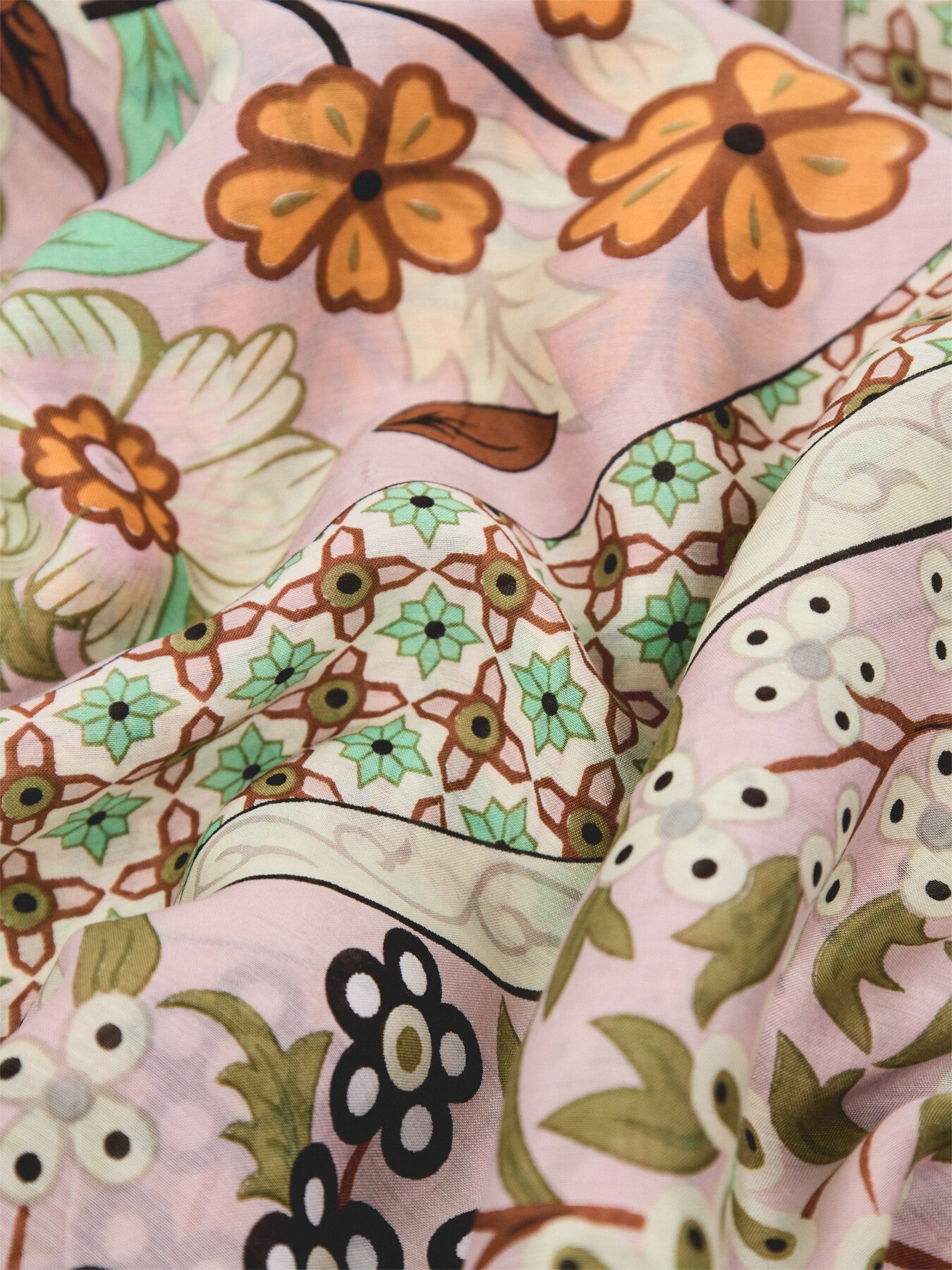 Flower Arch Tencel Scarf