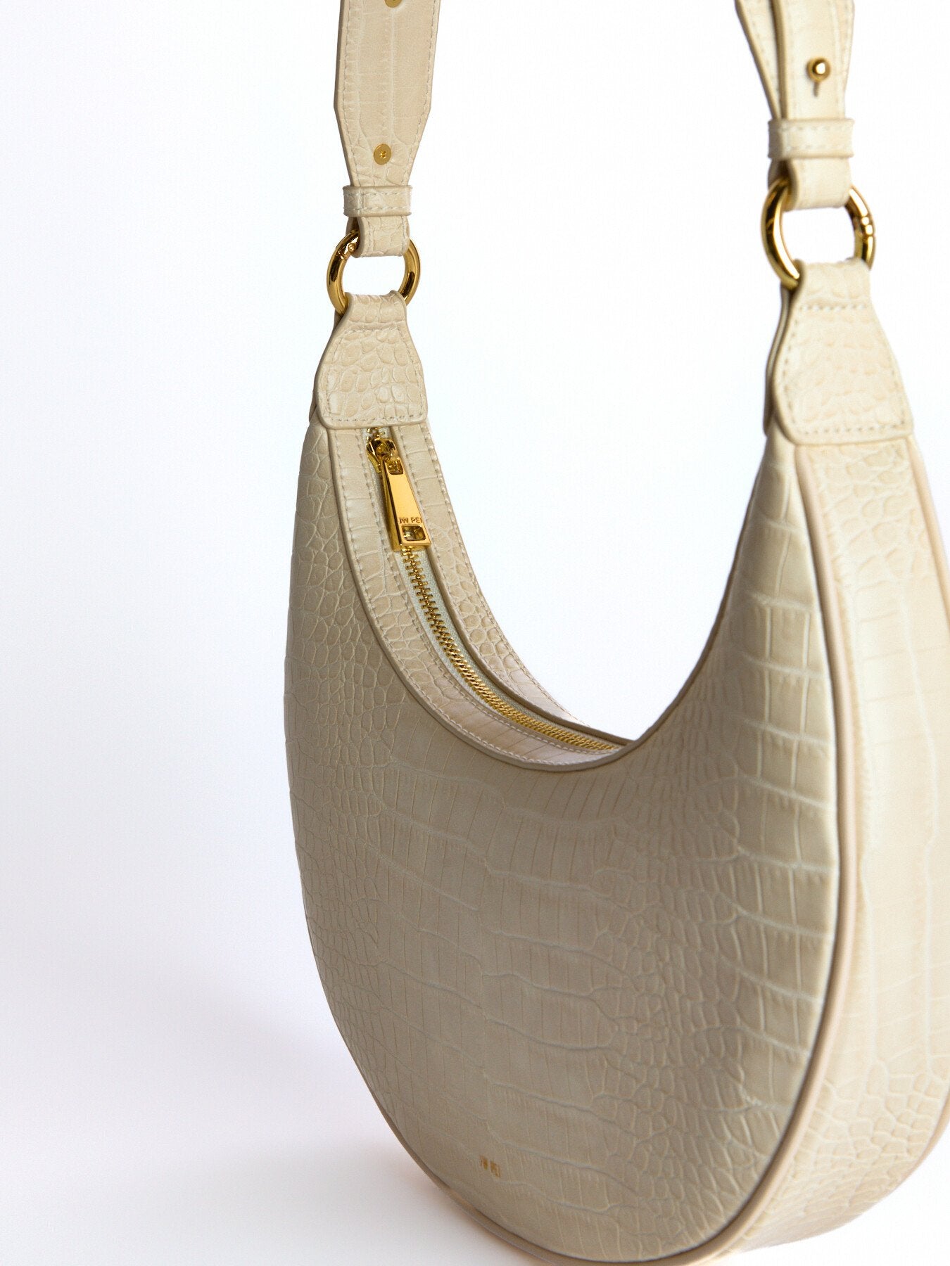 Carly Saddle Bag