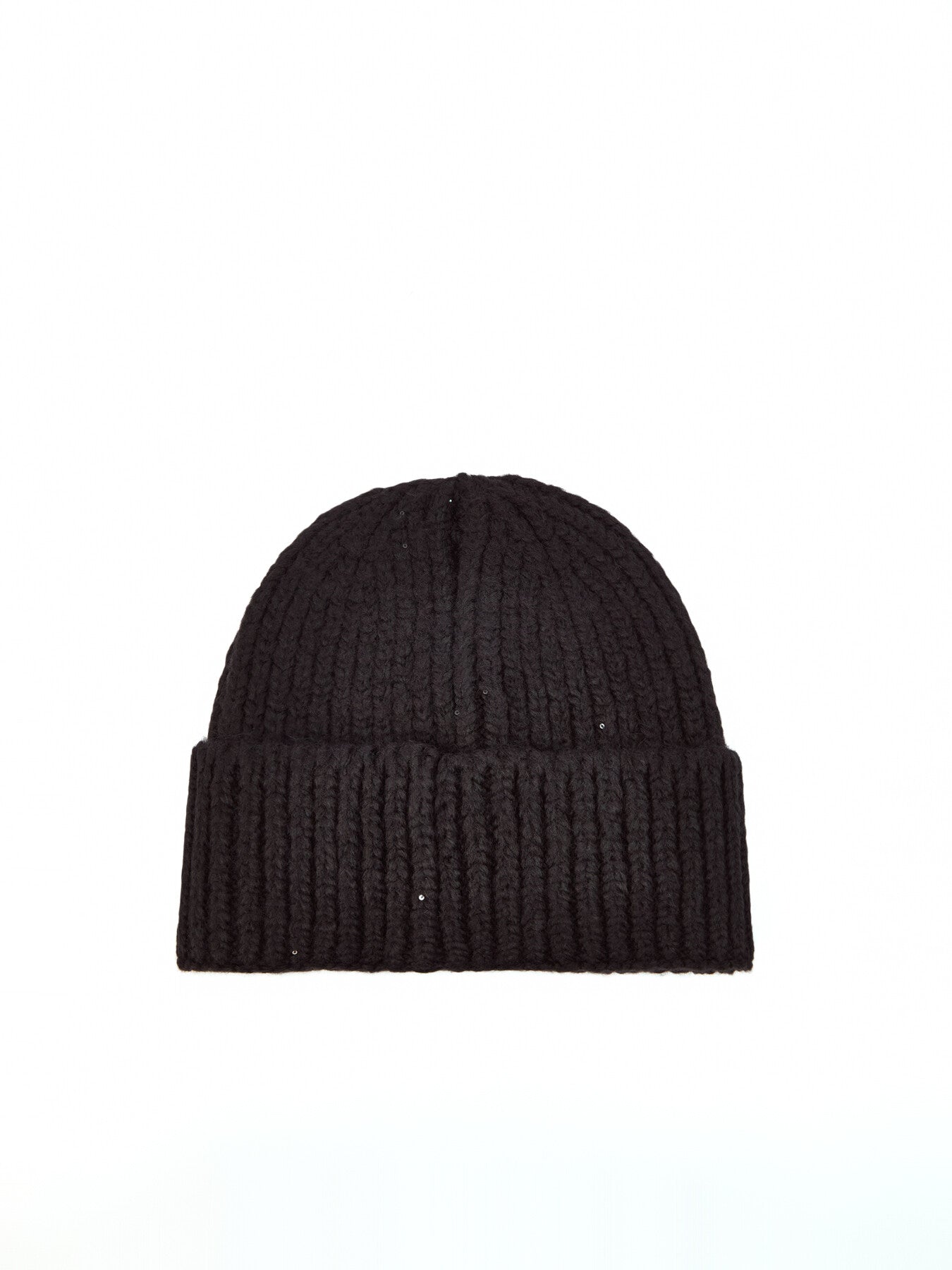 B. Intl Aria Beanie